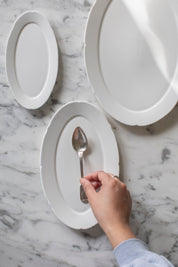 Silhouette White Oval Plate