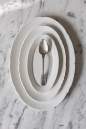 Silhouette White Oval Plate