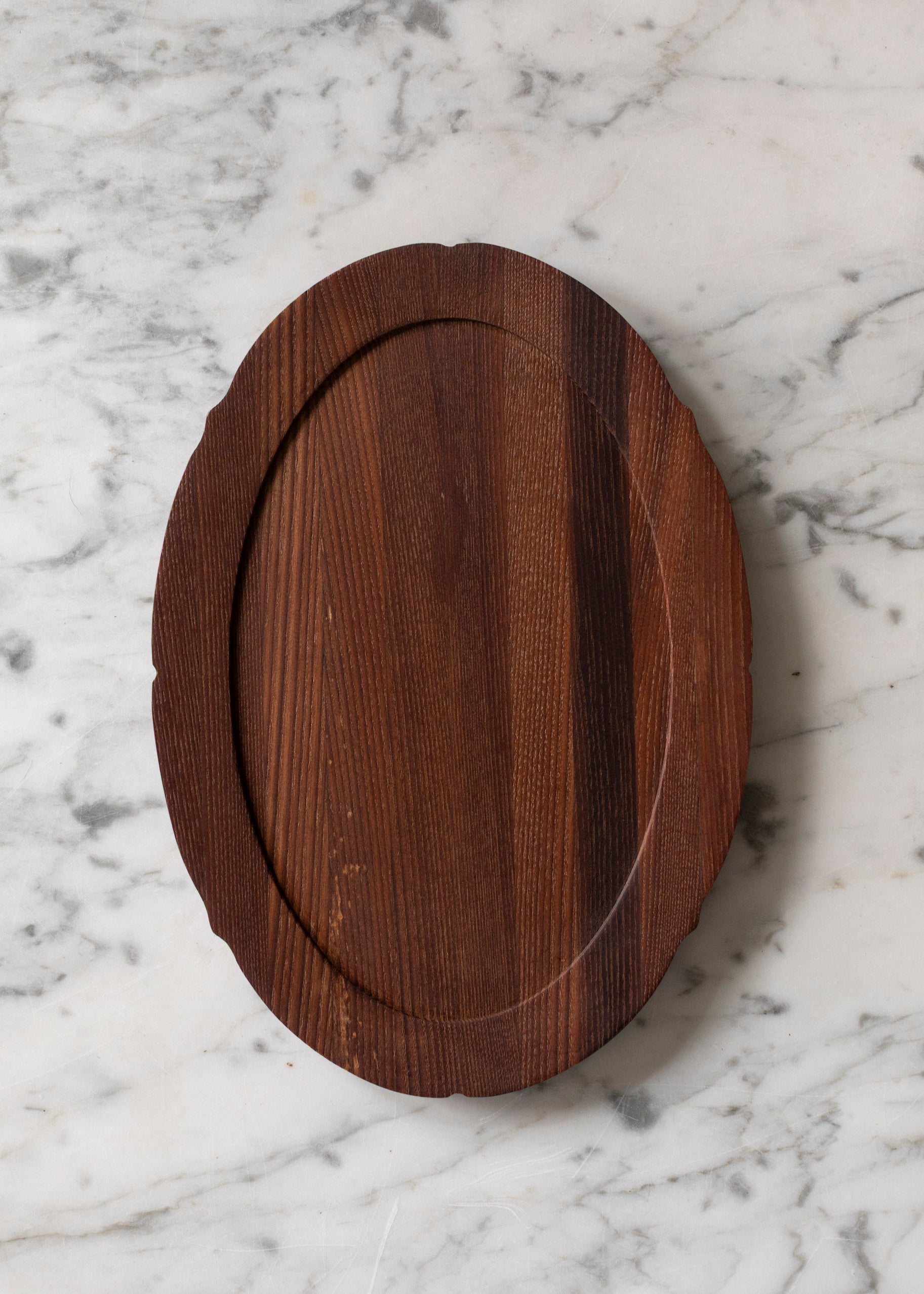 sergio_herman_wood_oval_tray.jpg