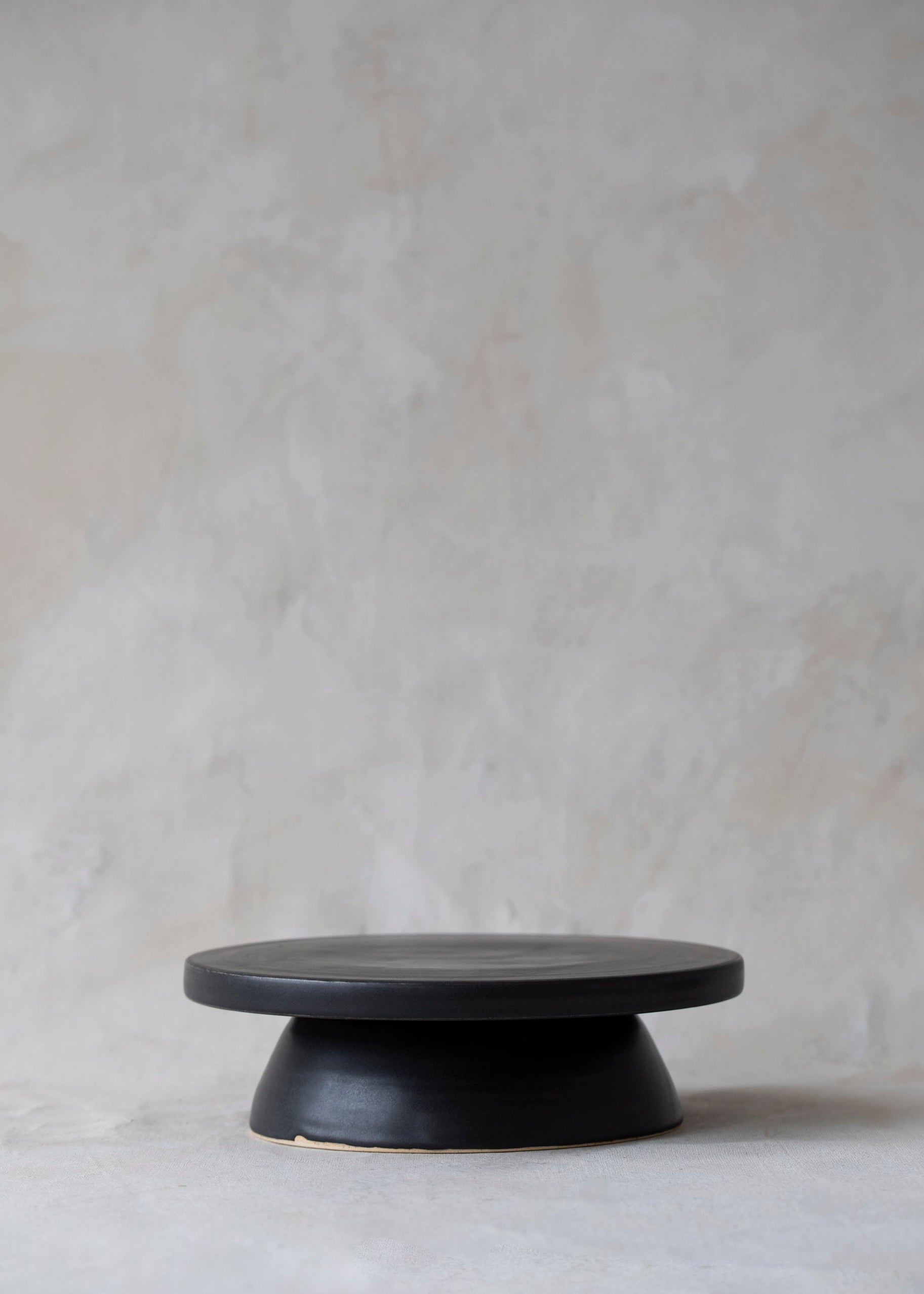 serveware_pedestal_black-4.jpg