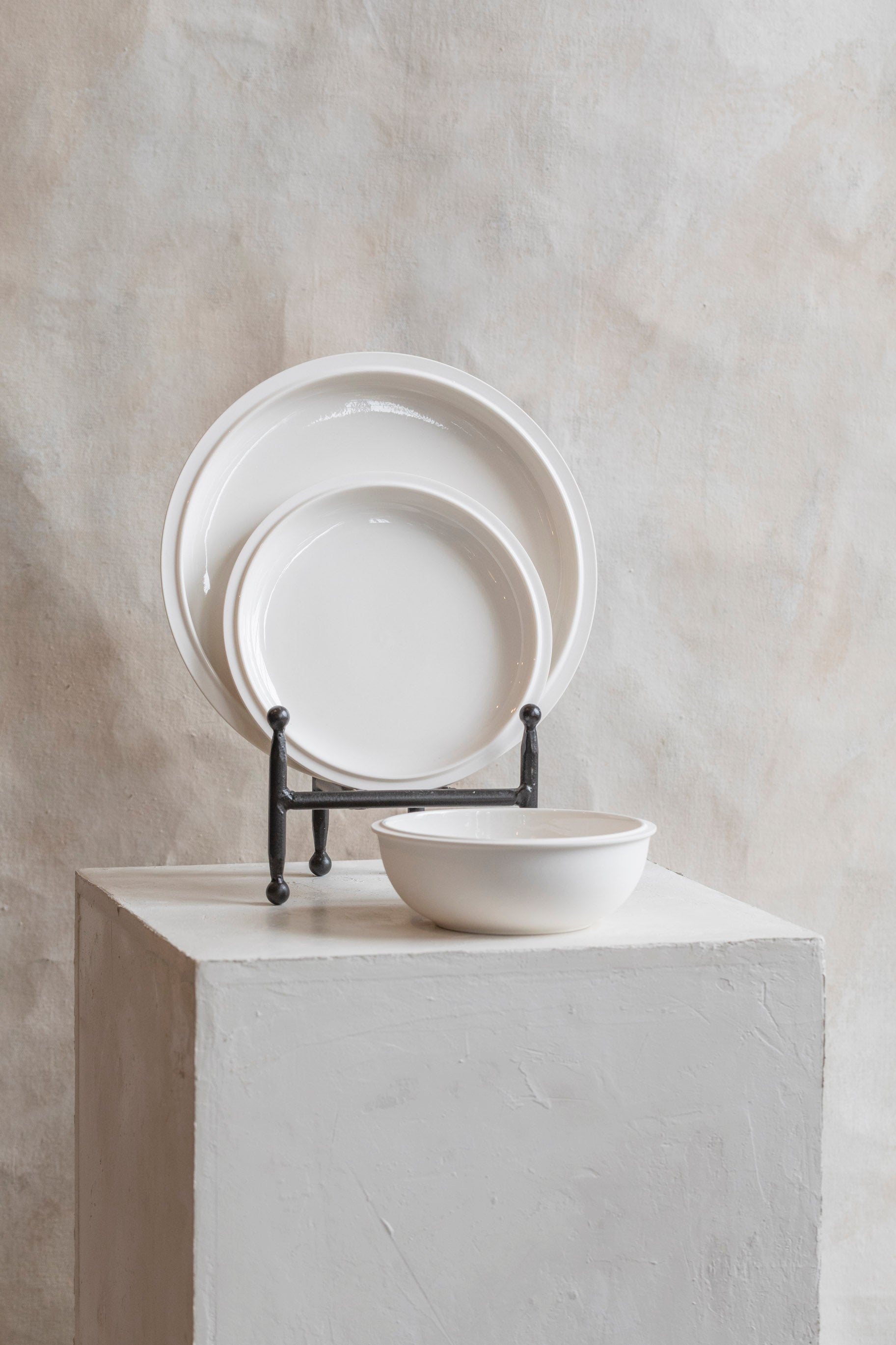 Tinge Porcelain Dinnerware