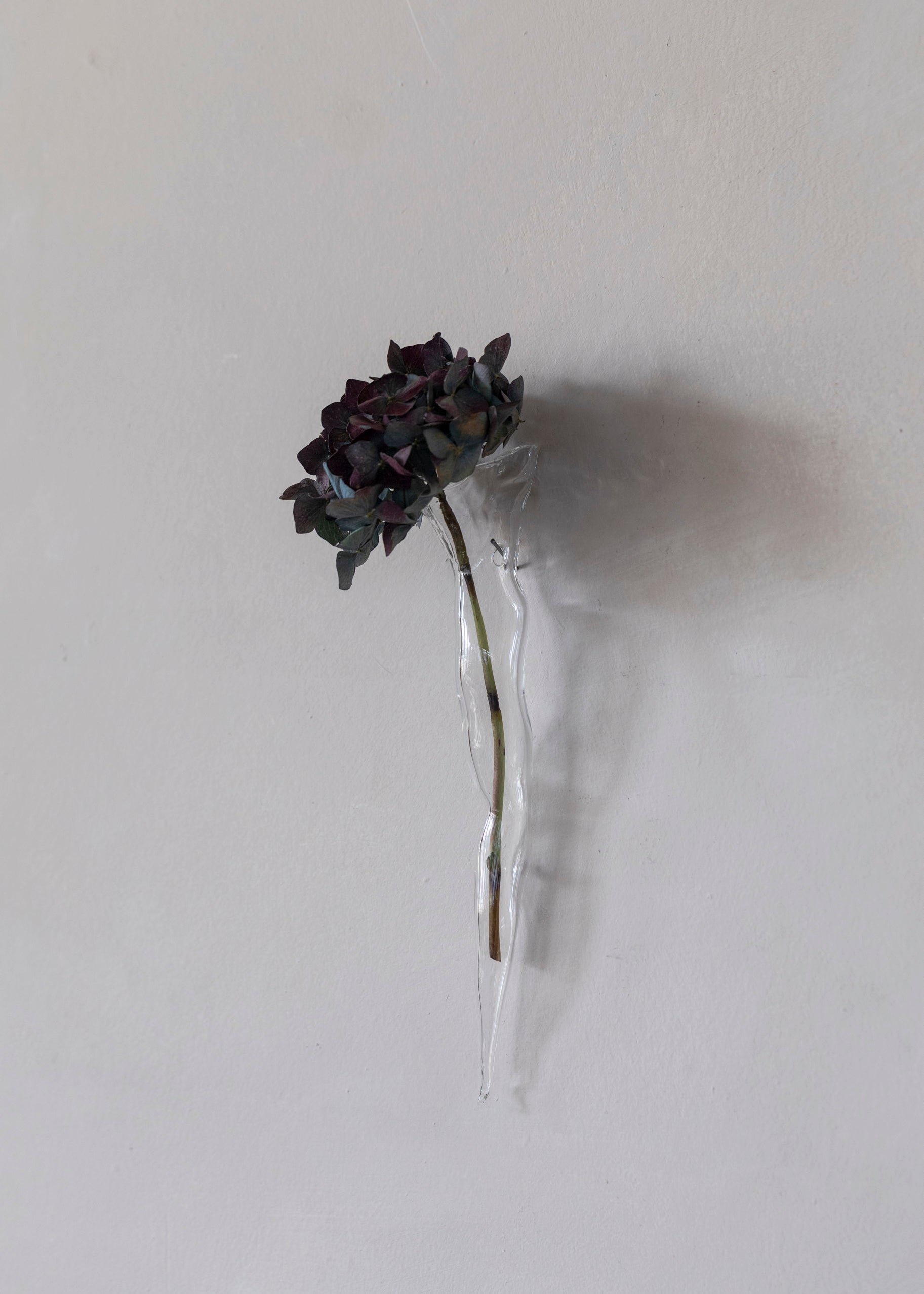 vertical_wall_vases-9.jpg