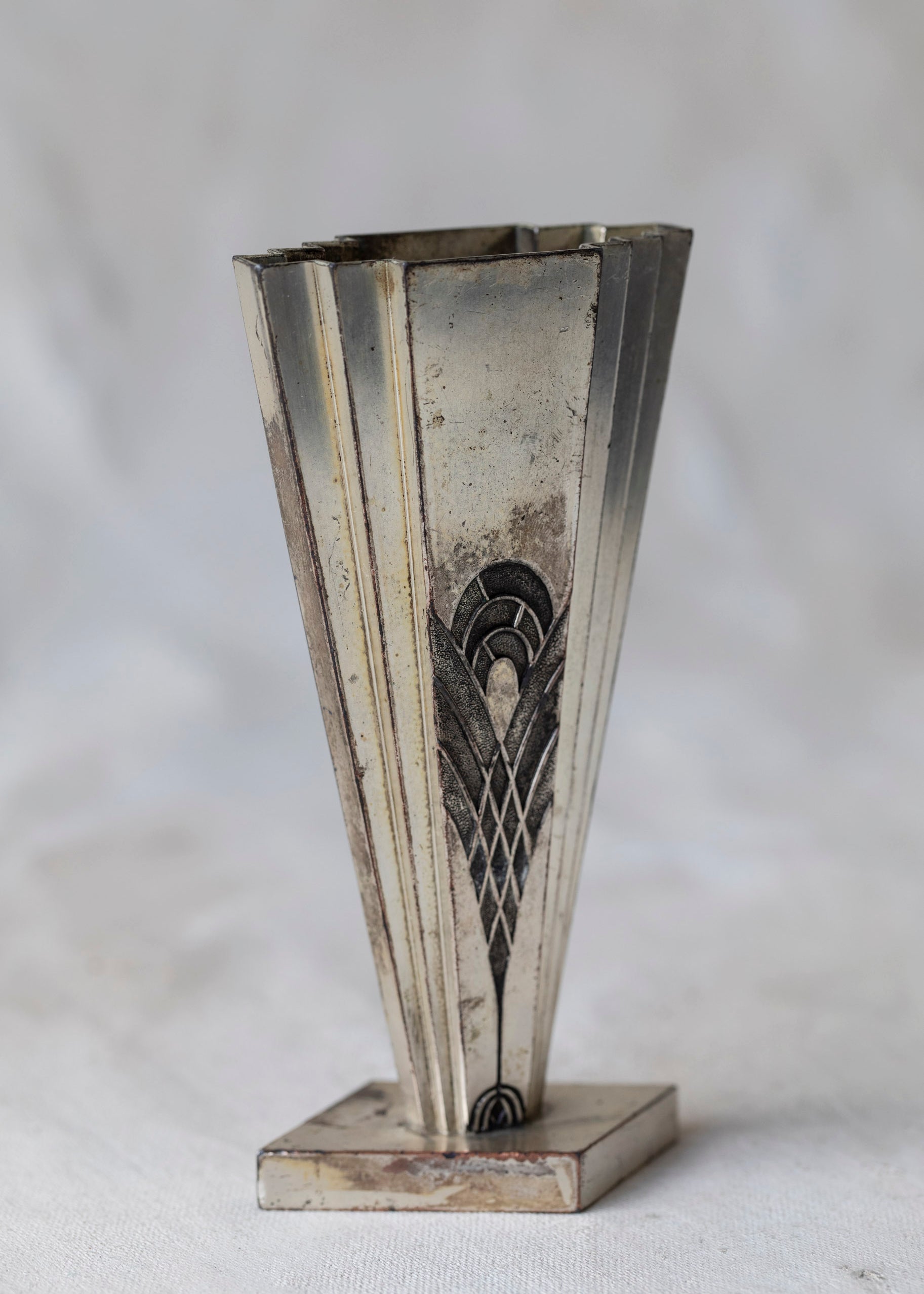 vintage_Silver_art_deco_bud_vase-2.jpg