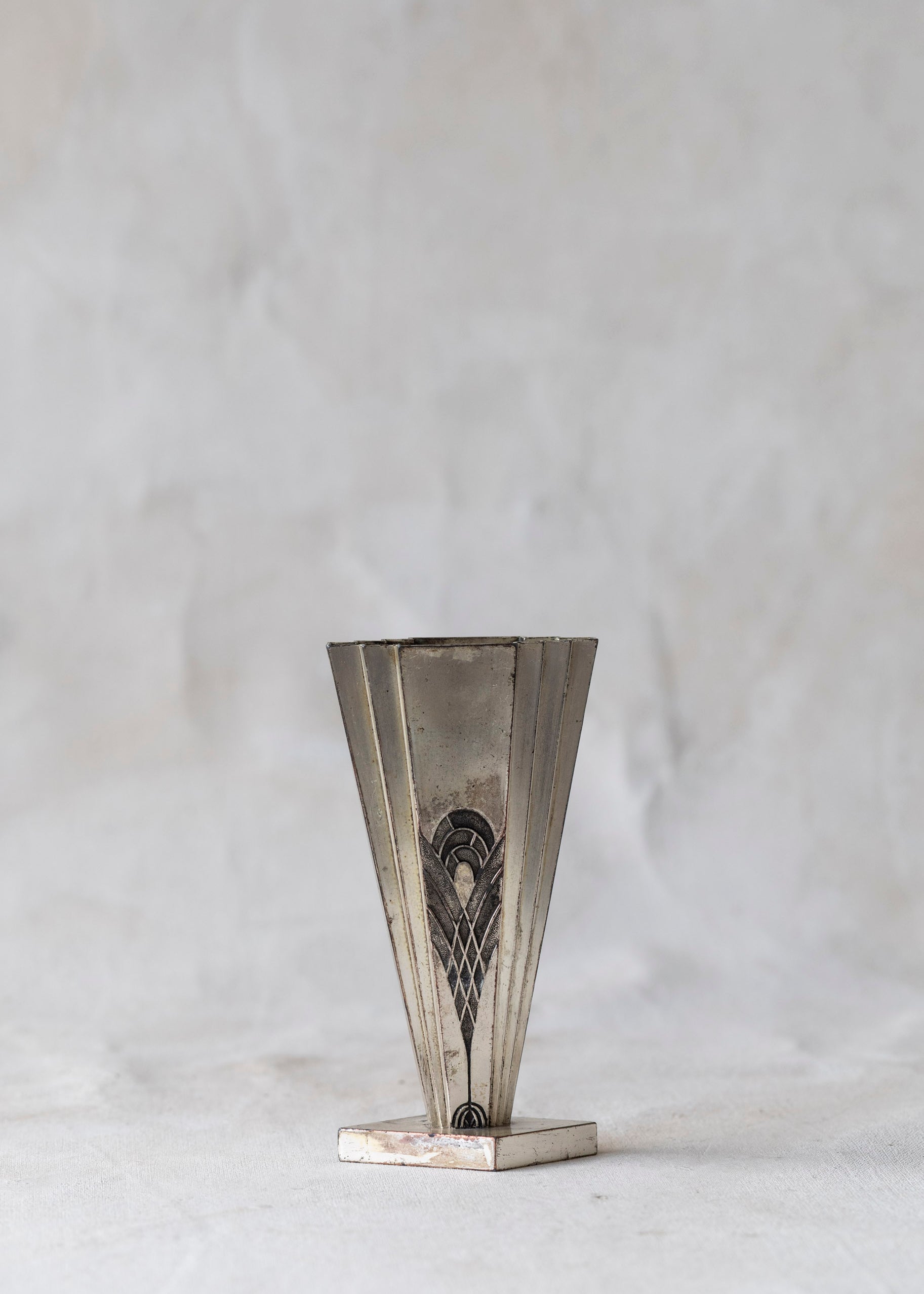 vintage_Silver_art_deco_bud_vase.jpg