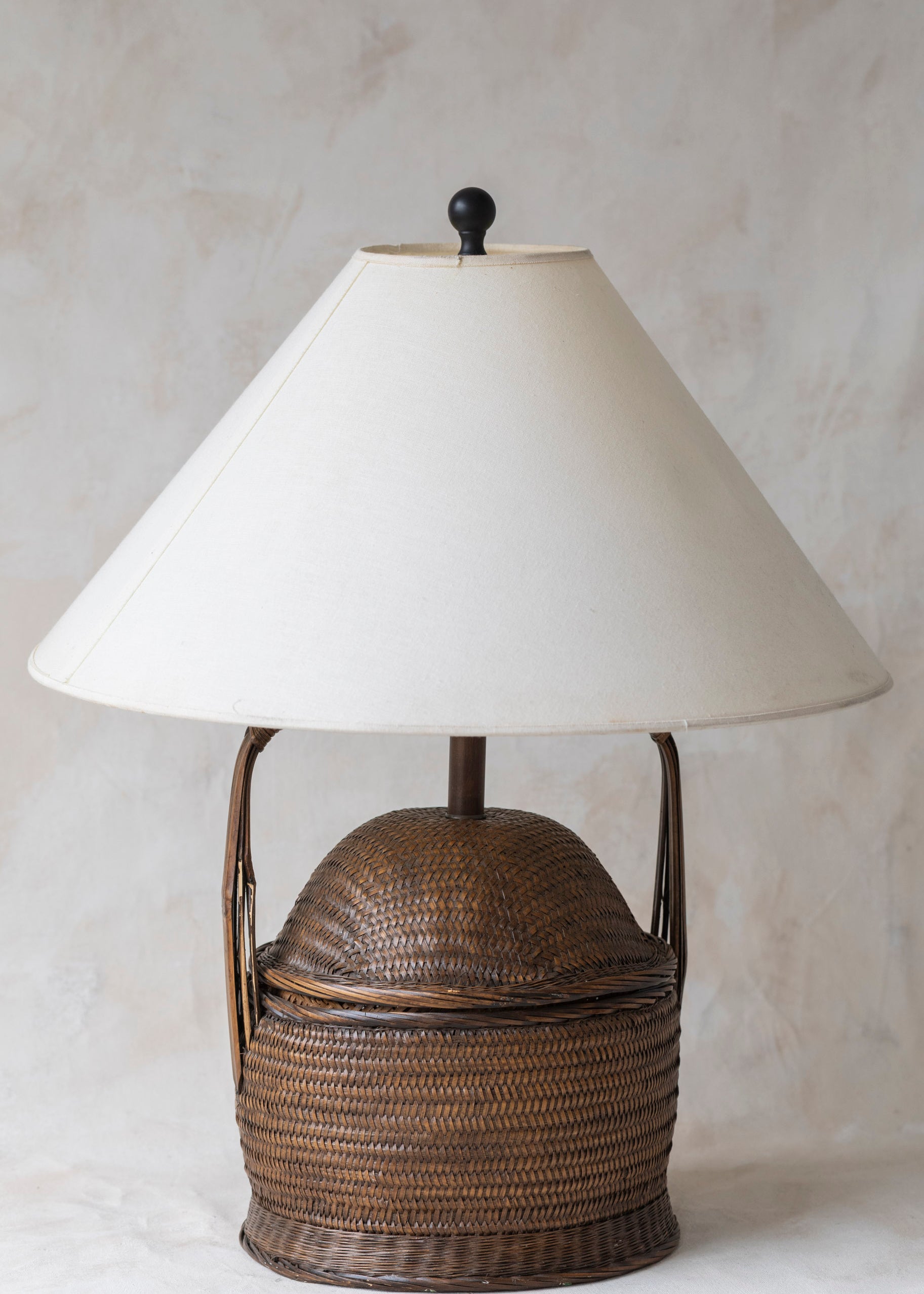 vintage_basket_lamp_linen_shade-3.jpg