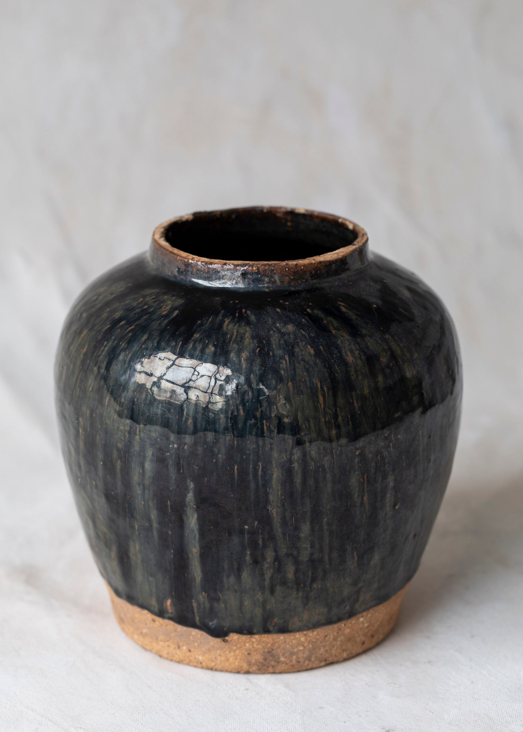 vintage_blue_medium_pot-2.jpg