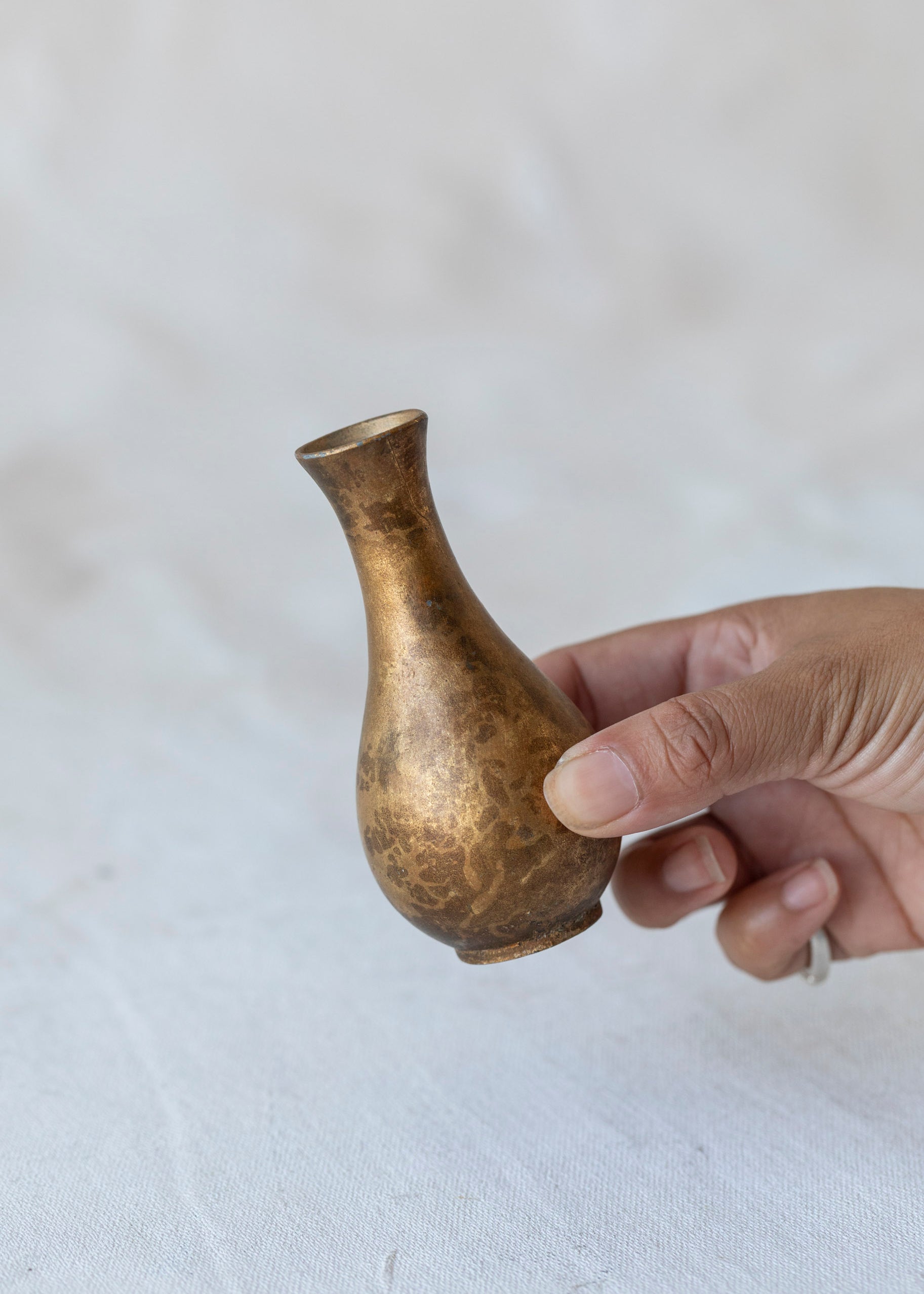 vintage_brass_bud_vase-3.jpg
