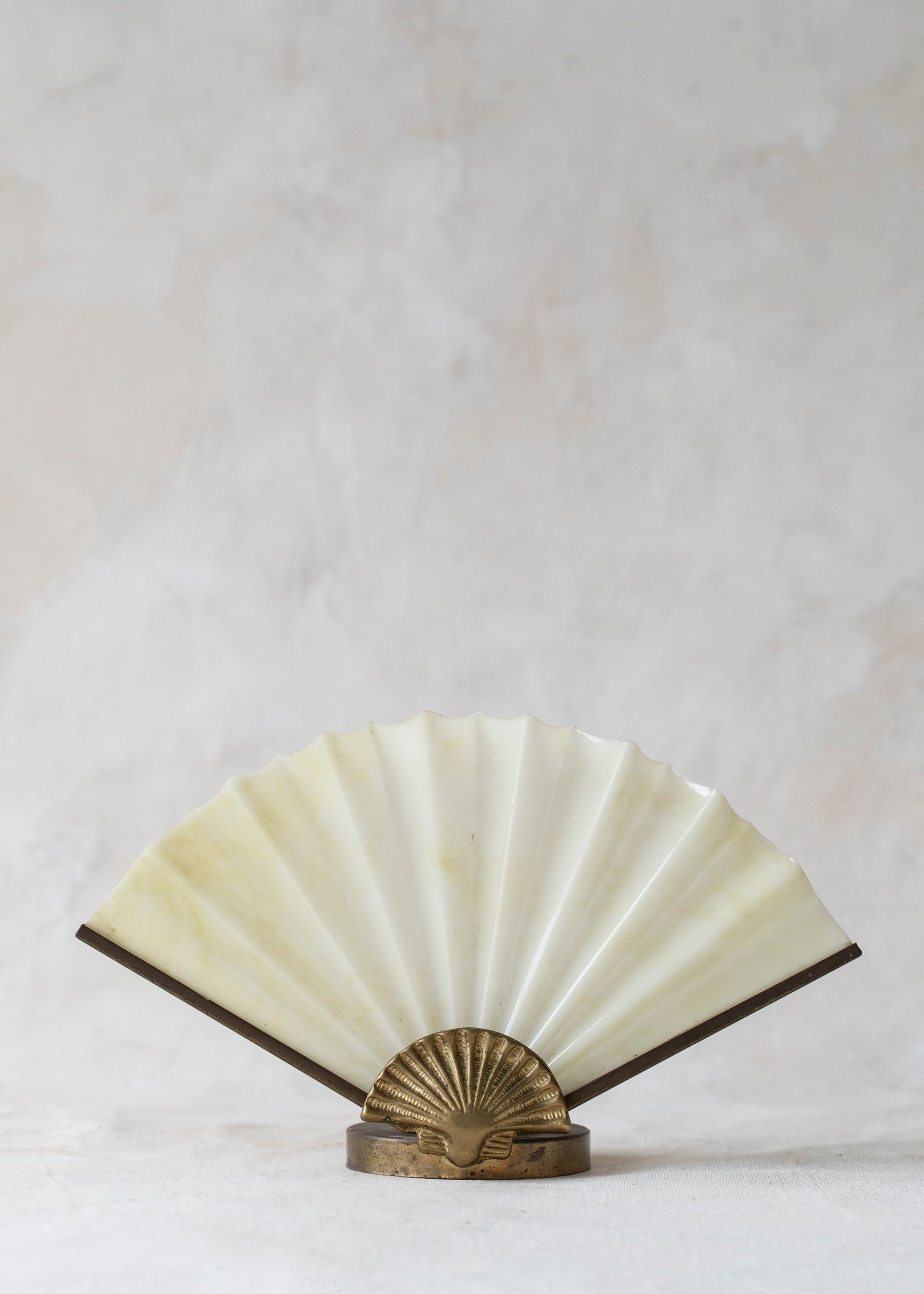 vintage_brass_fan_tea_light_candle_holder-2.jpg