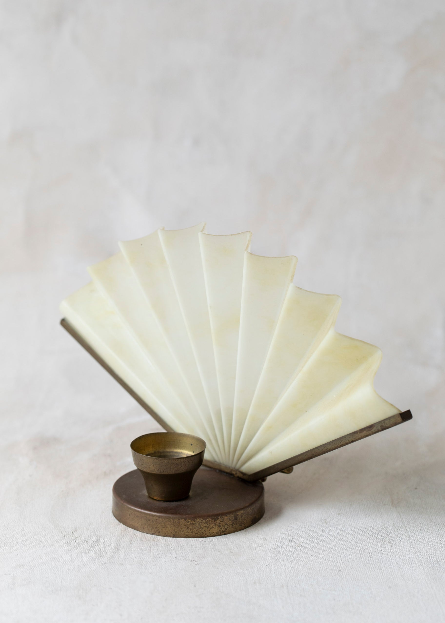 vintage_brass_fan_tea_light_candle_holder-3.jpg