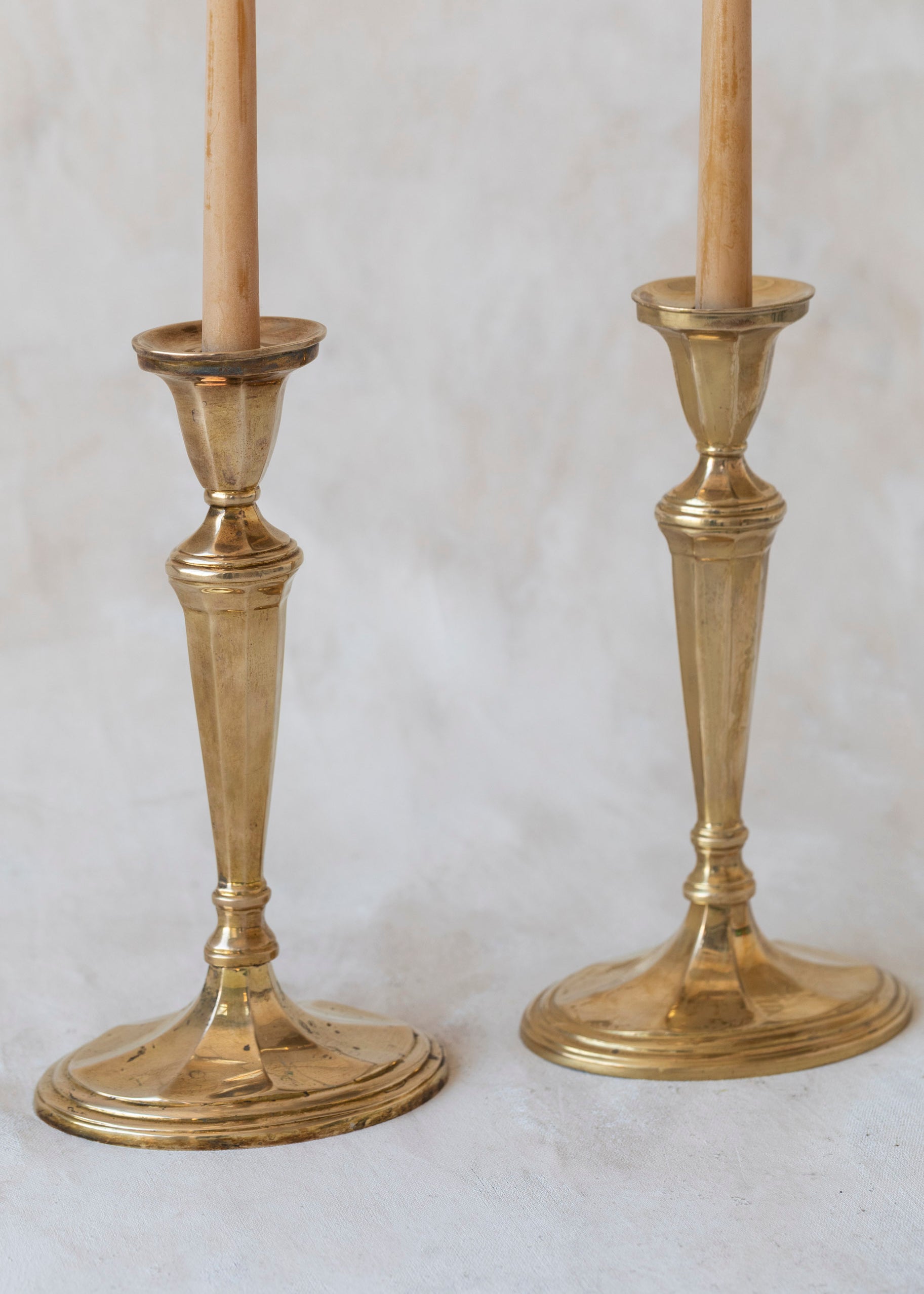 vintage_brass_oval_base_candle_holders-4.jpg