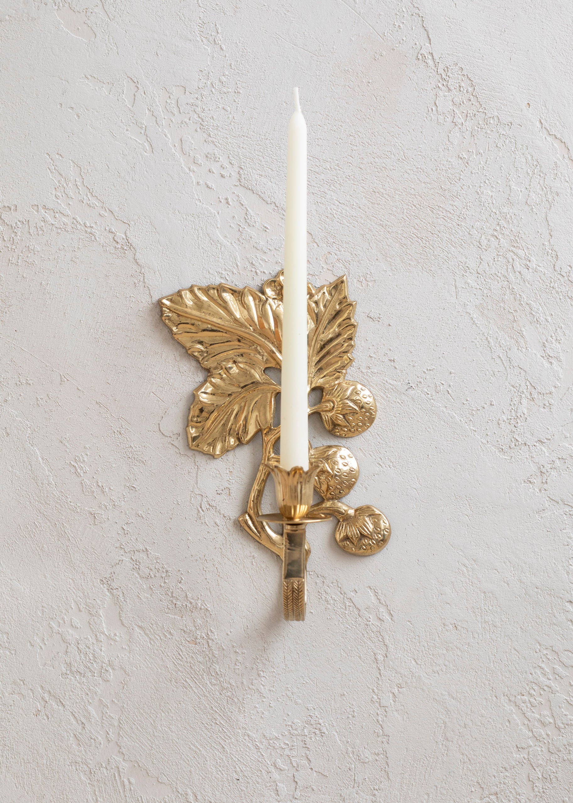 vintage_brass_strawberry_sconce-4.jpg