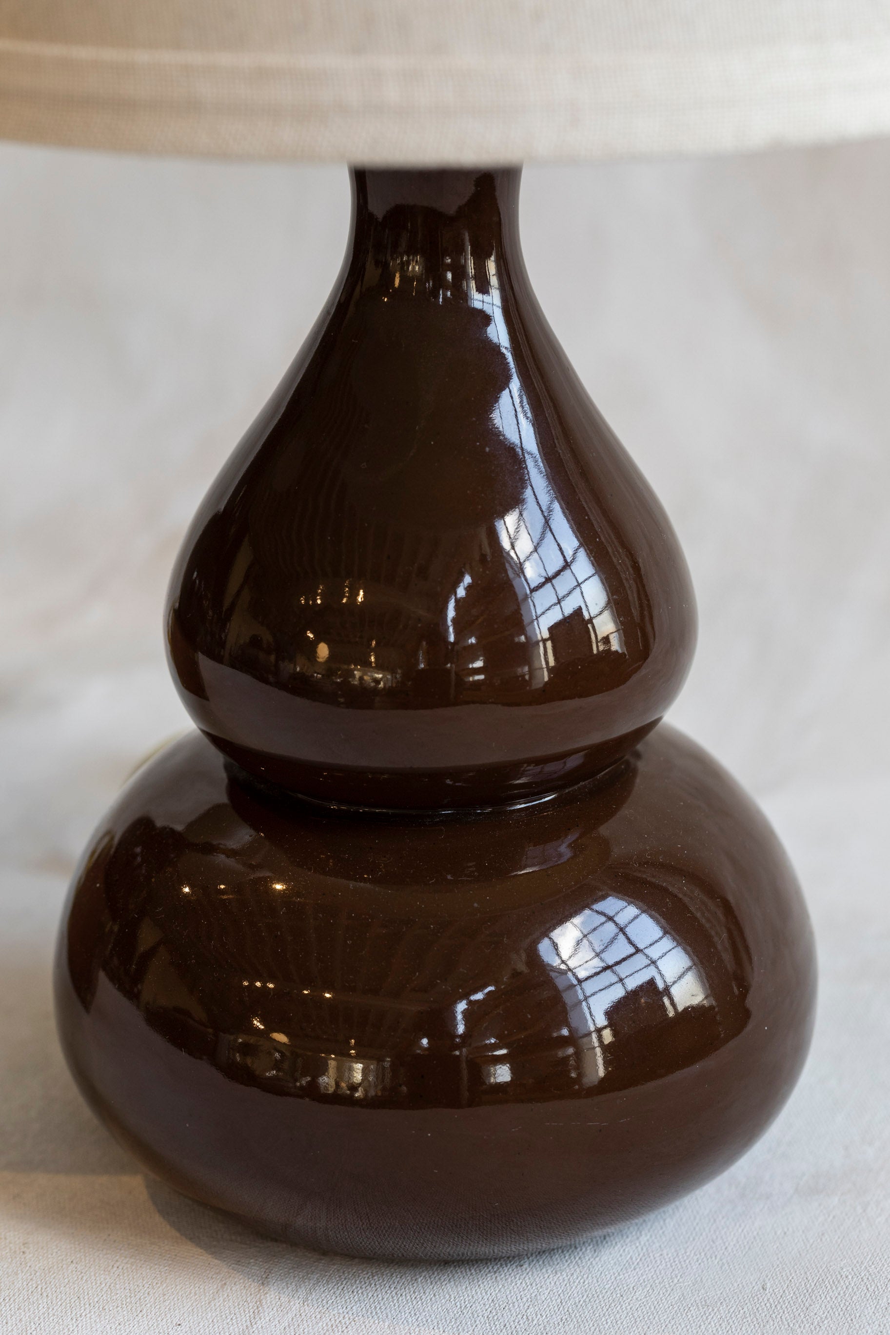vintage_brown_ceramic_table_lamp_pair-3.jpg