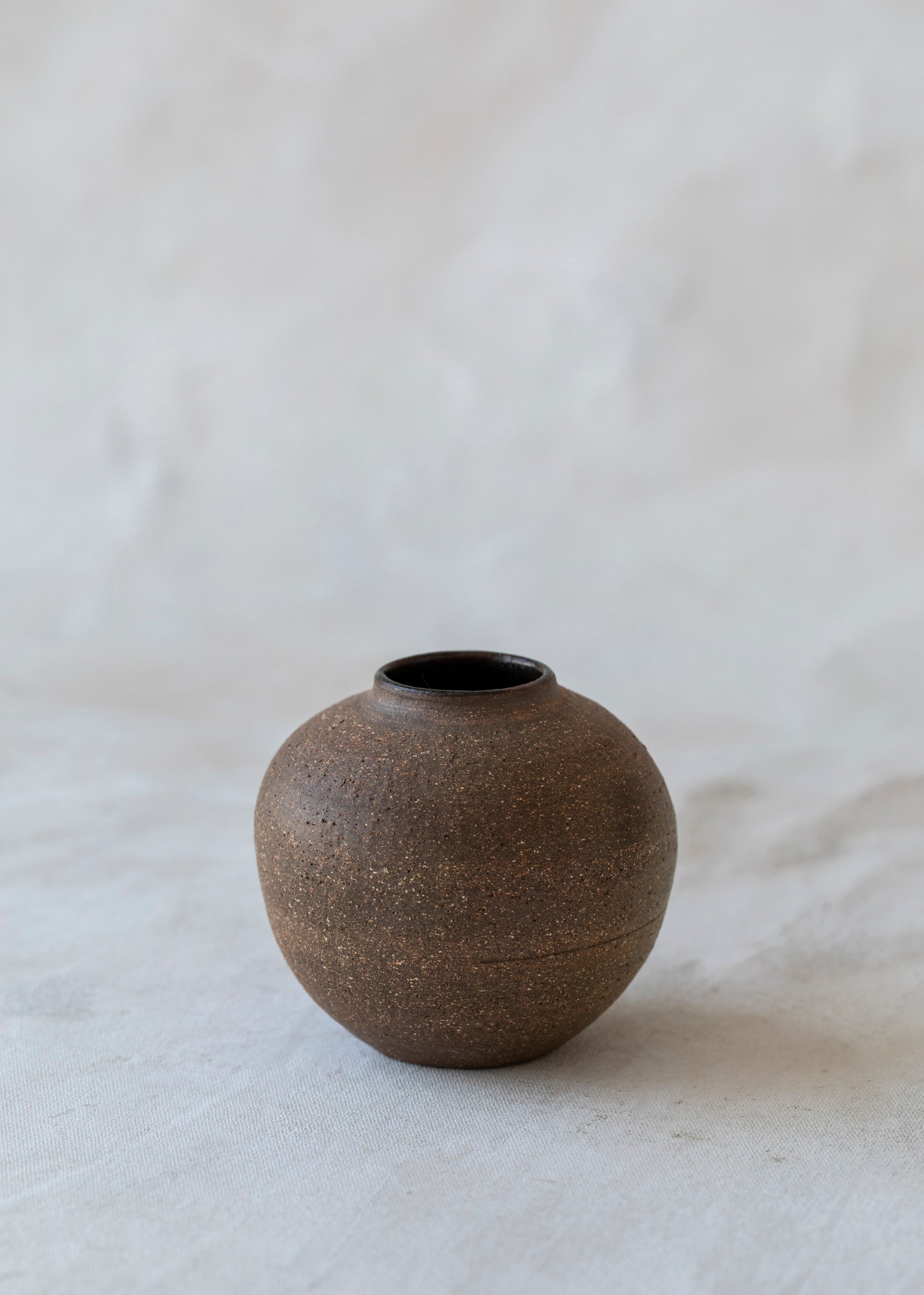 vintage_brown_textured_Stoneware_vase-3.jpg