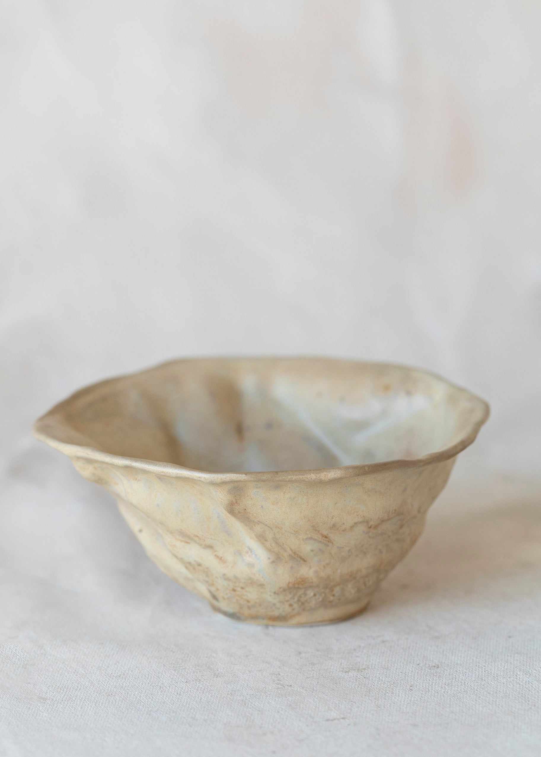 vintage_ceramic_handmade_bowl-2.jpg