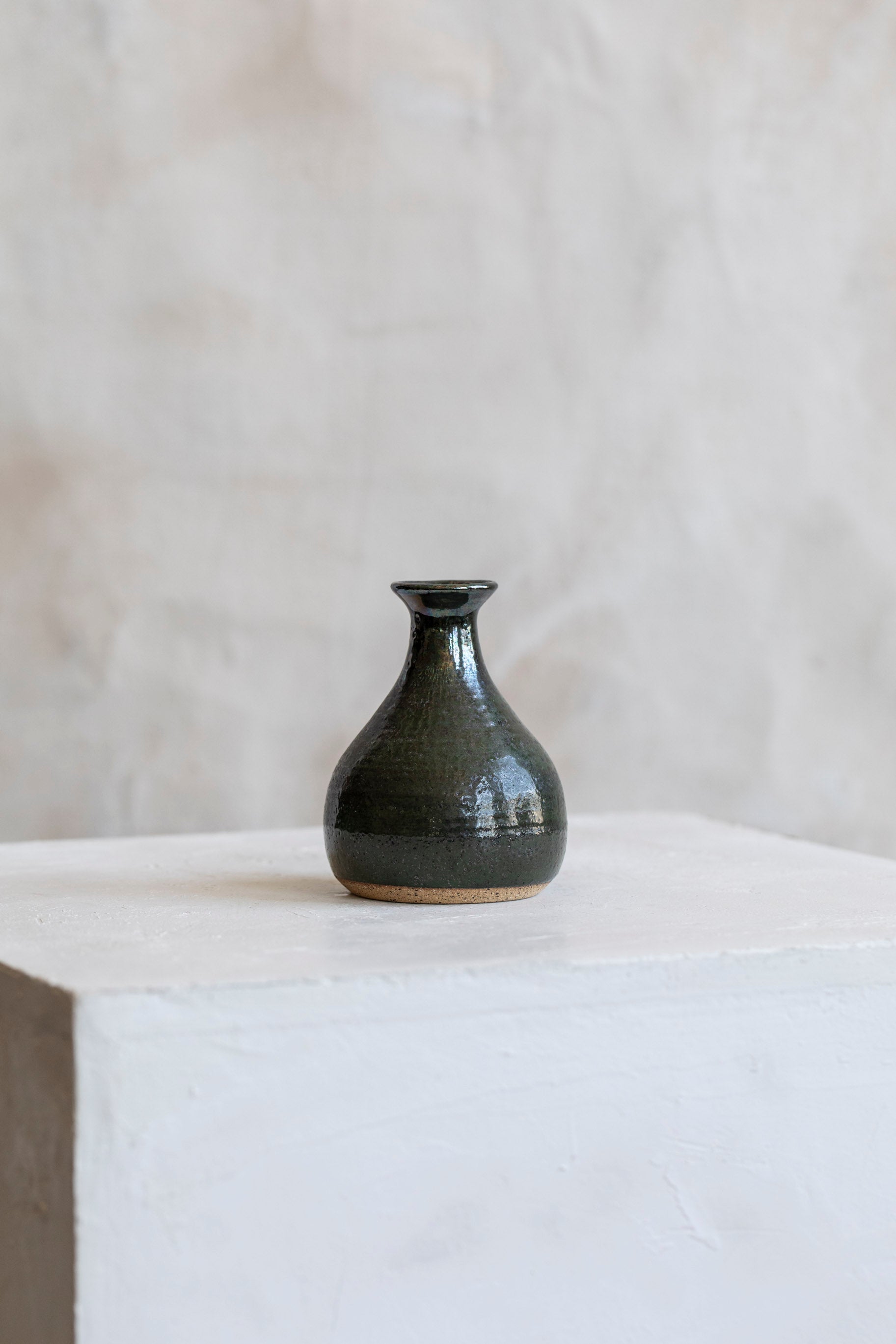 vintage_ceramic_iridescent_black_bud_vase-3.jpg