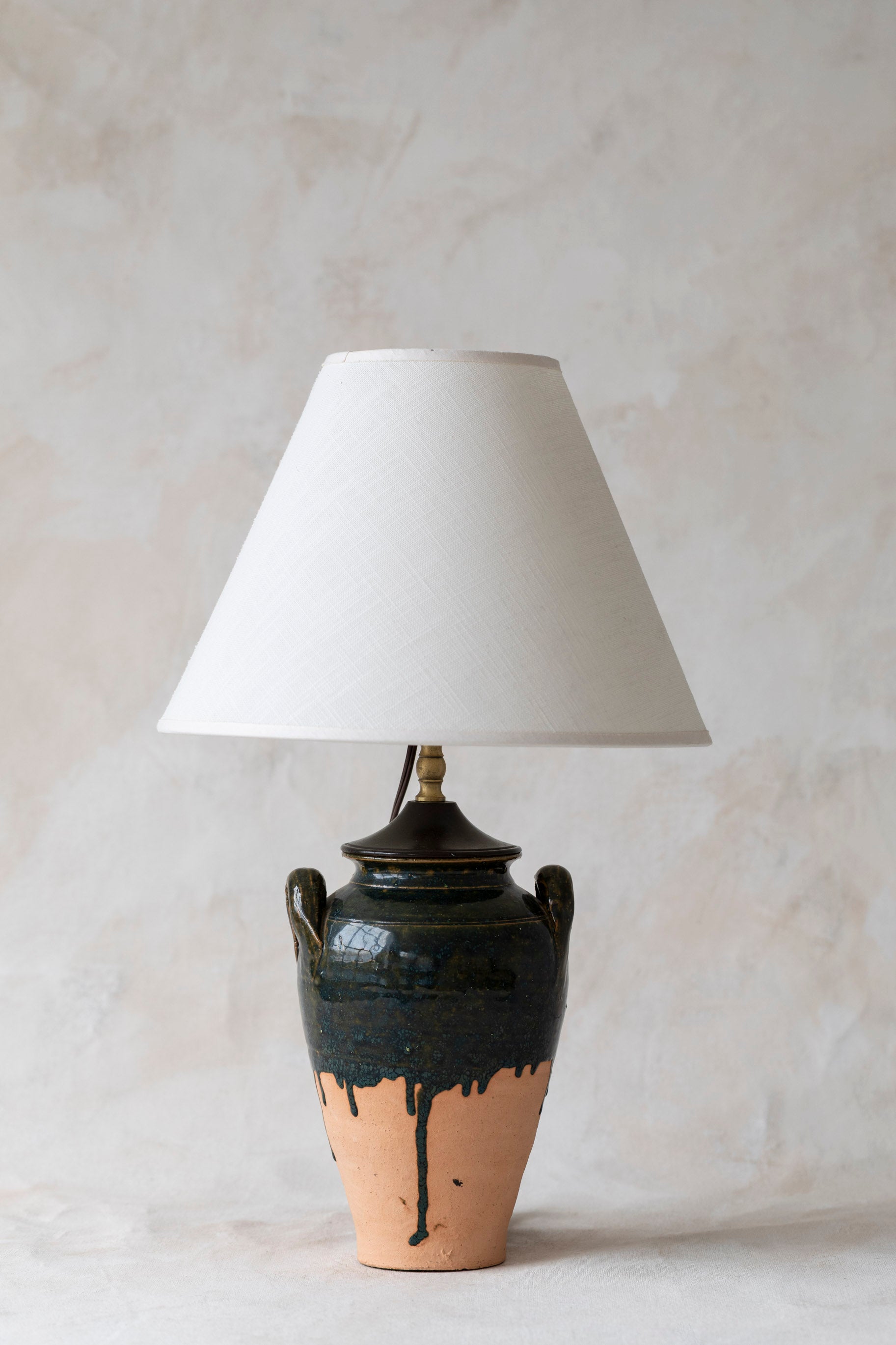 Vintage Ceramic Drippy Table Lamp