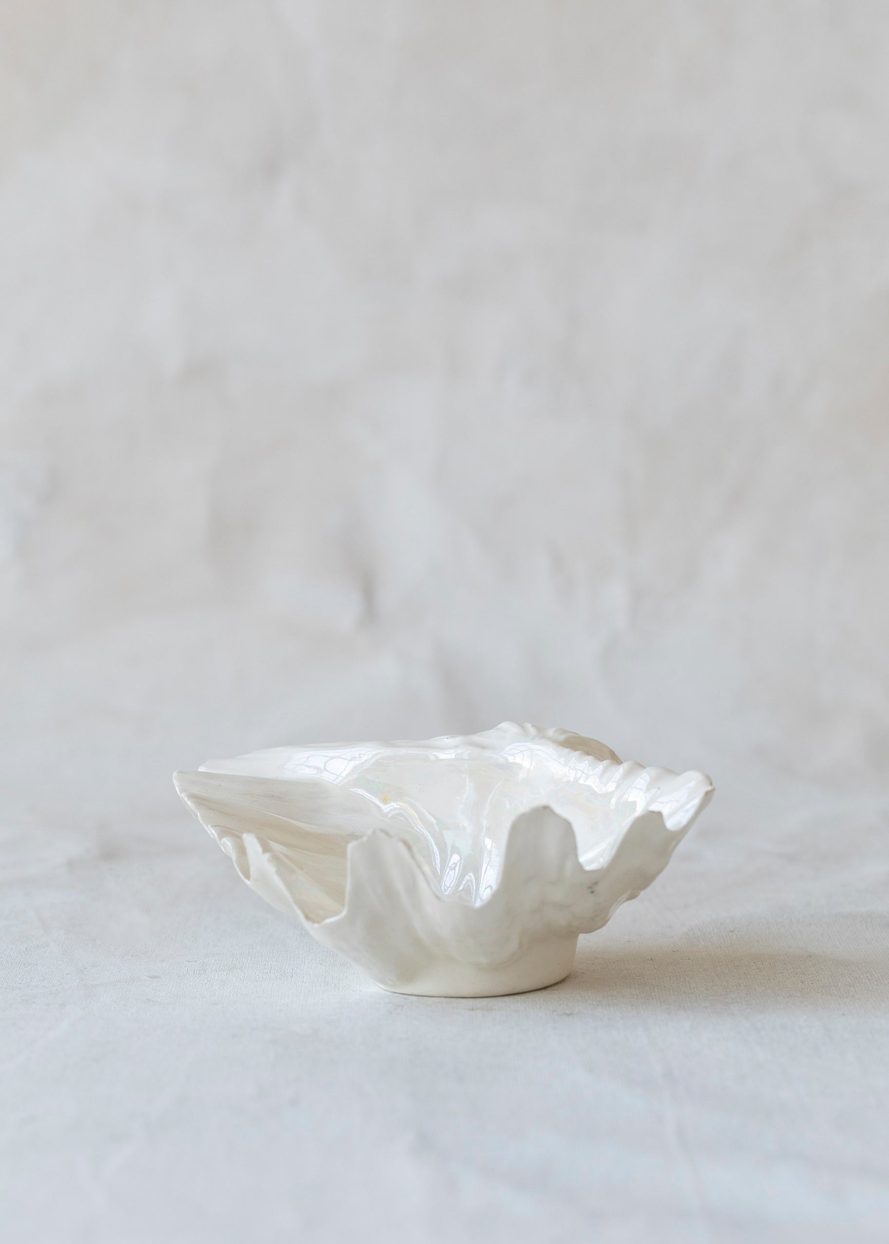 vintage_ceramic_shell_bowl-3.jpg