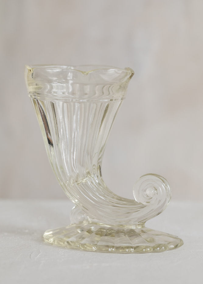 vintage_glass_cornucopia_vase-2.jpg