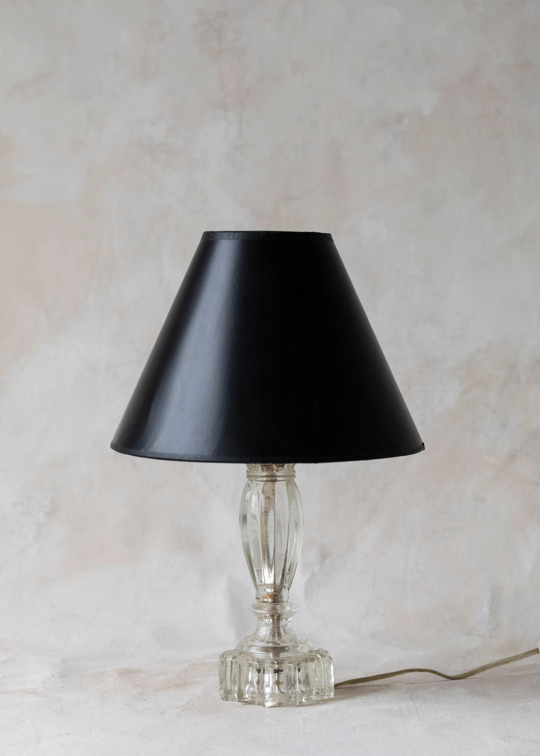 vintage_glass_table_lamp.jpg