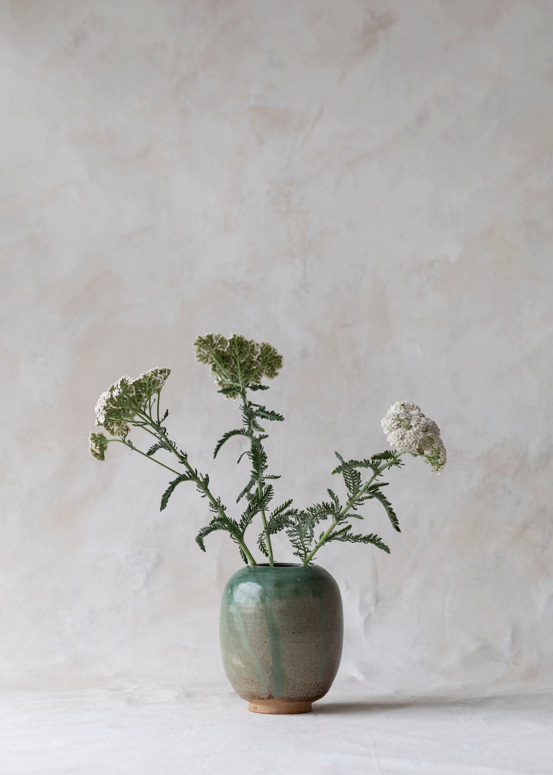 vintage_green_toned_vase-3.jpg