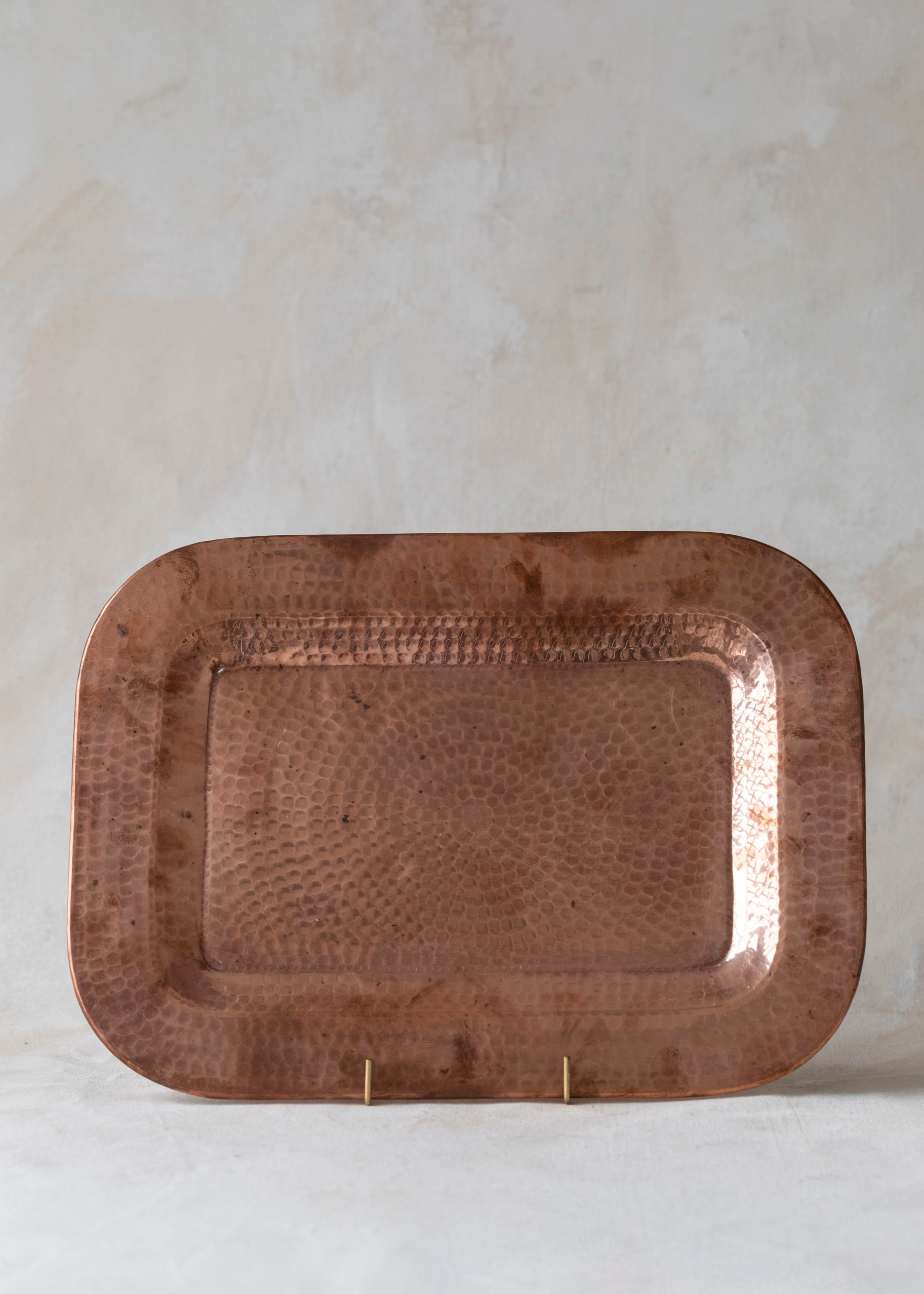 vintage_hammered_copper_serving_tray.jpg