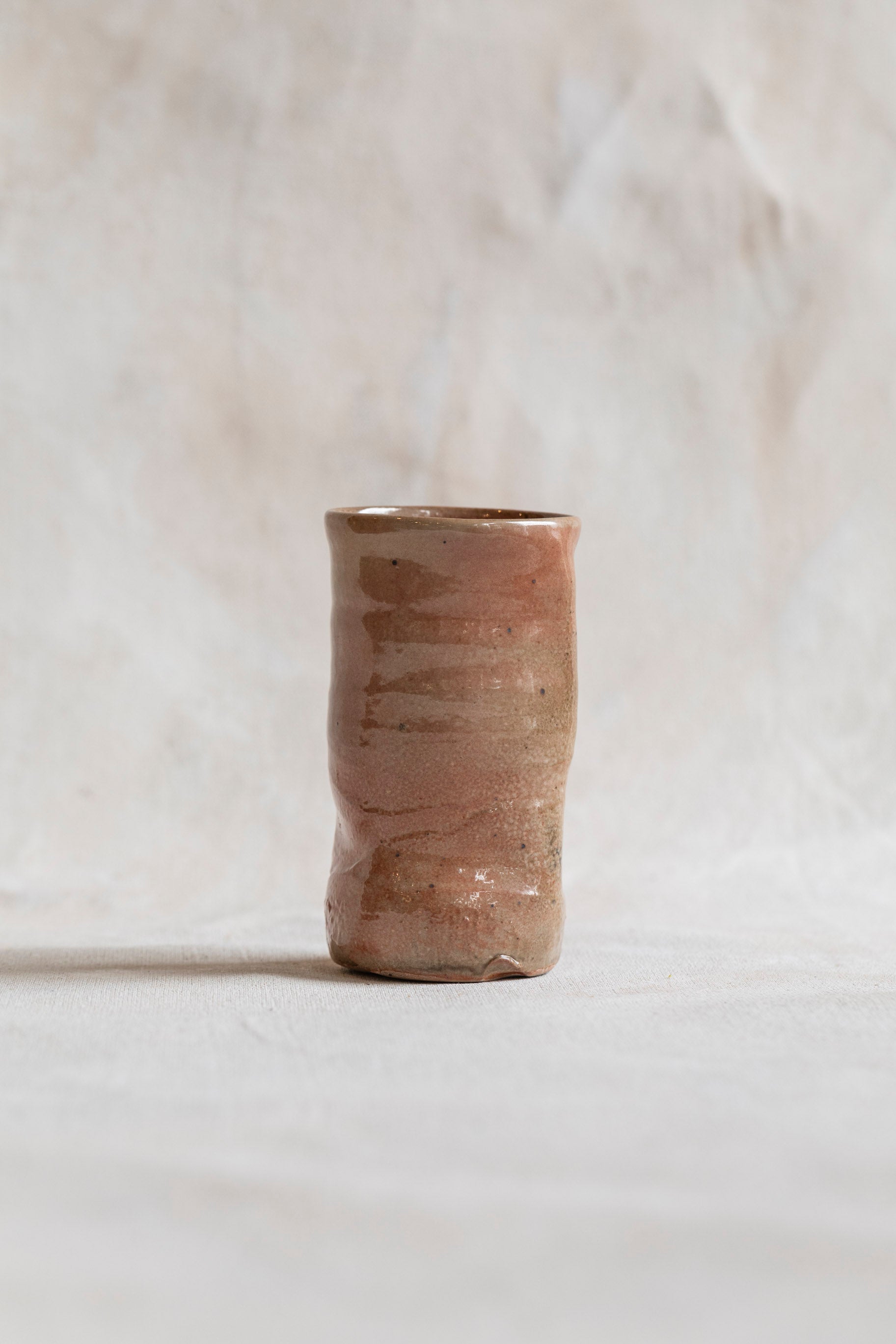 vintage_handmade_salmon_tumbler_vase-2.jpg