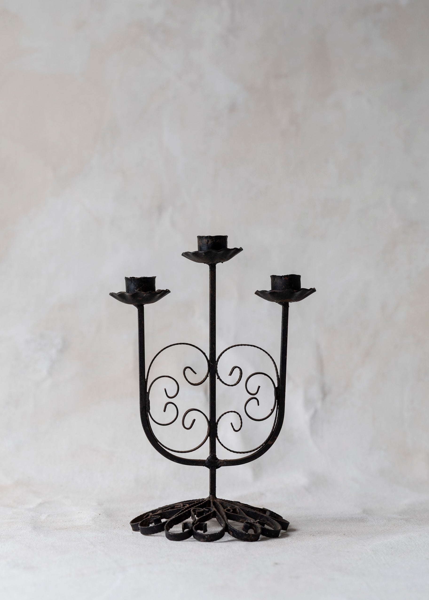 vintage_iron_trio_candelabra-2.jpg
