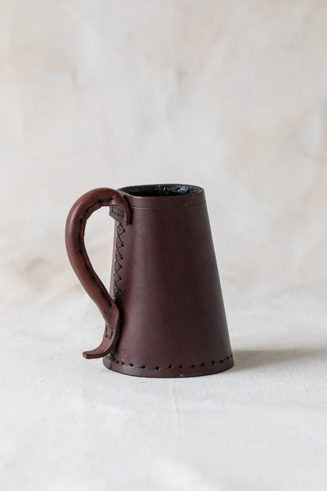 Vintage Tudor Leather Mug