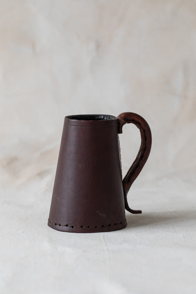 Vintage Tudor Leather Mug