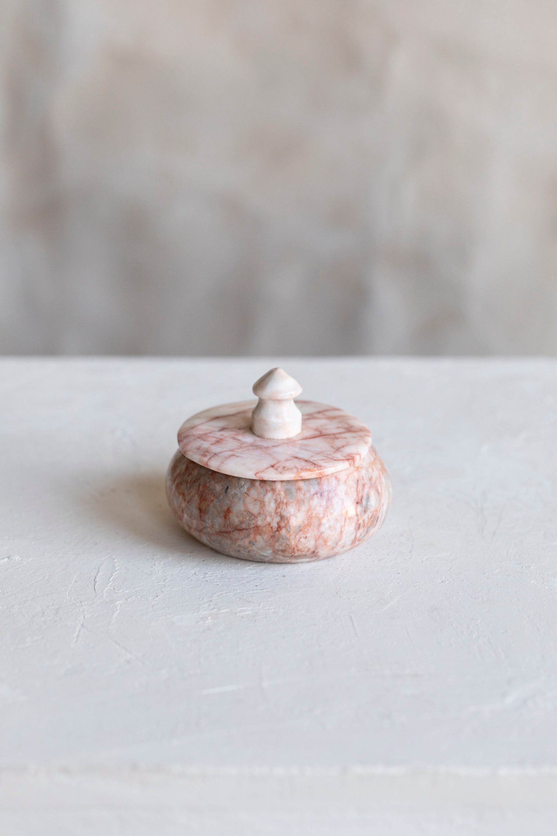 Vintage Round Onyx Trinket Box