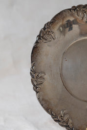 Vintage Wallace Silverplate Round Dish