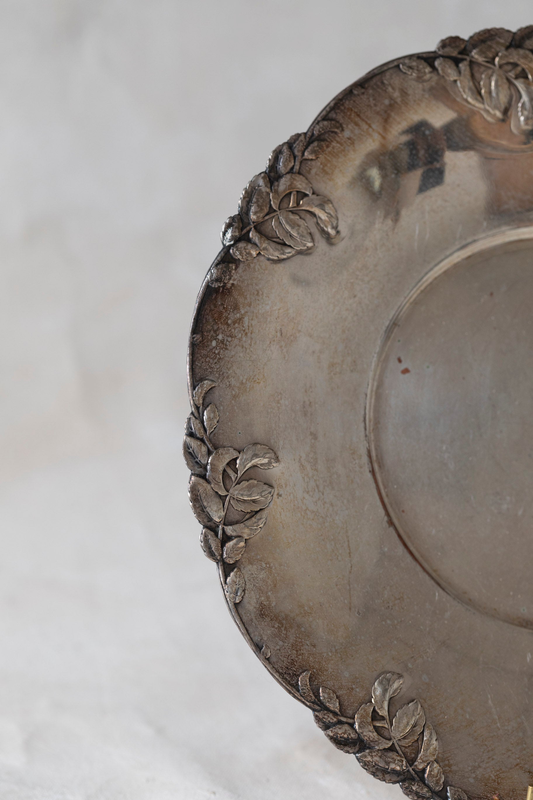 Vintage Wallace Silverplate Round Dish