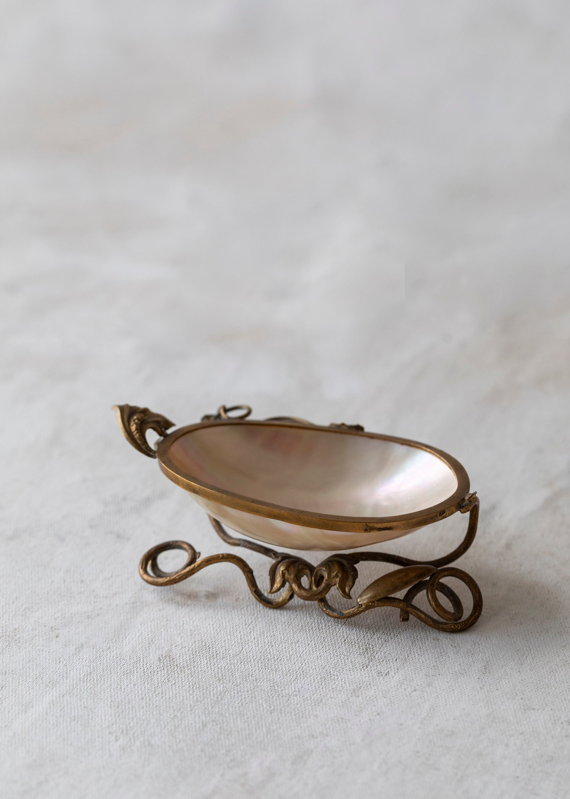 vintage_shell_footed_dish-5.jpg