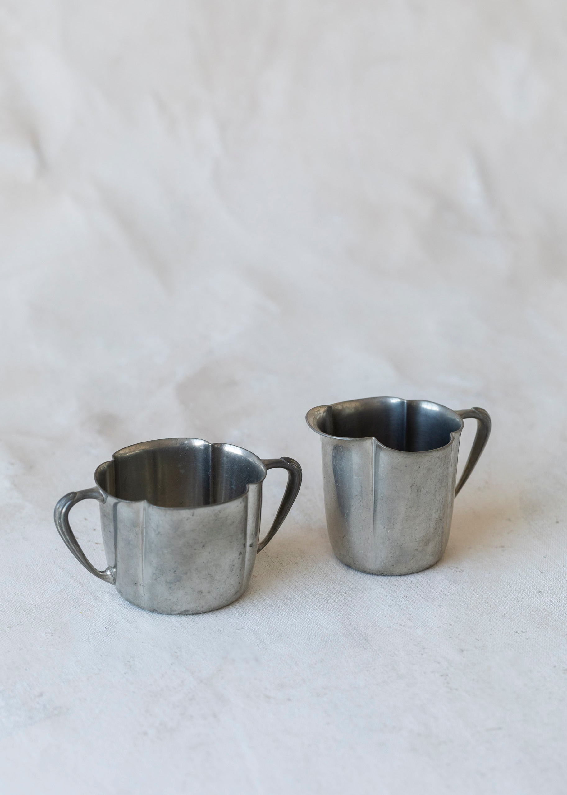 vintage_silver_scallop_cream_sugar-2.jpg