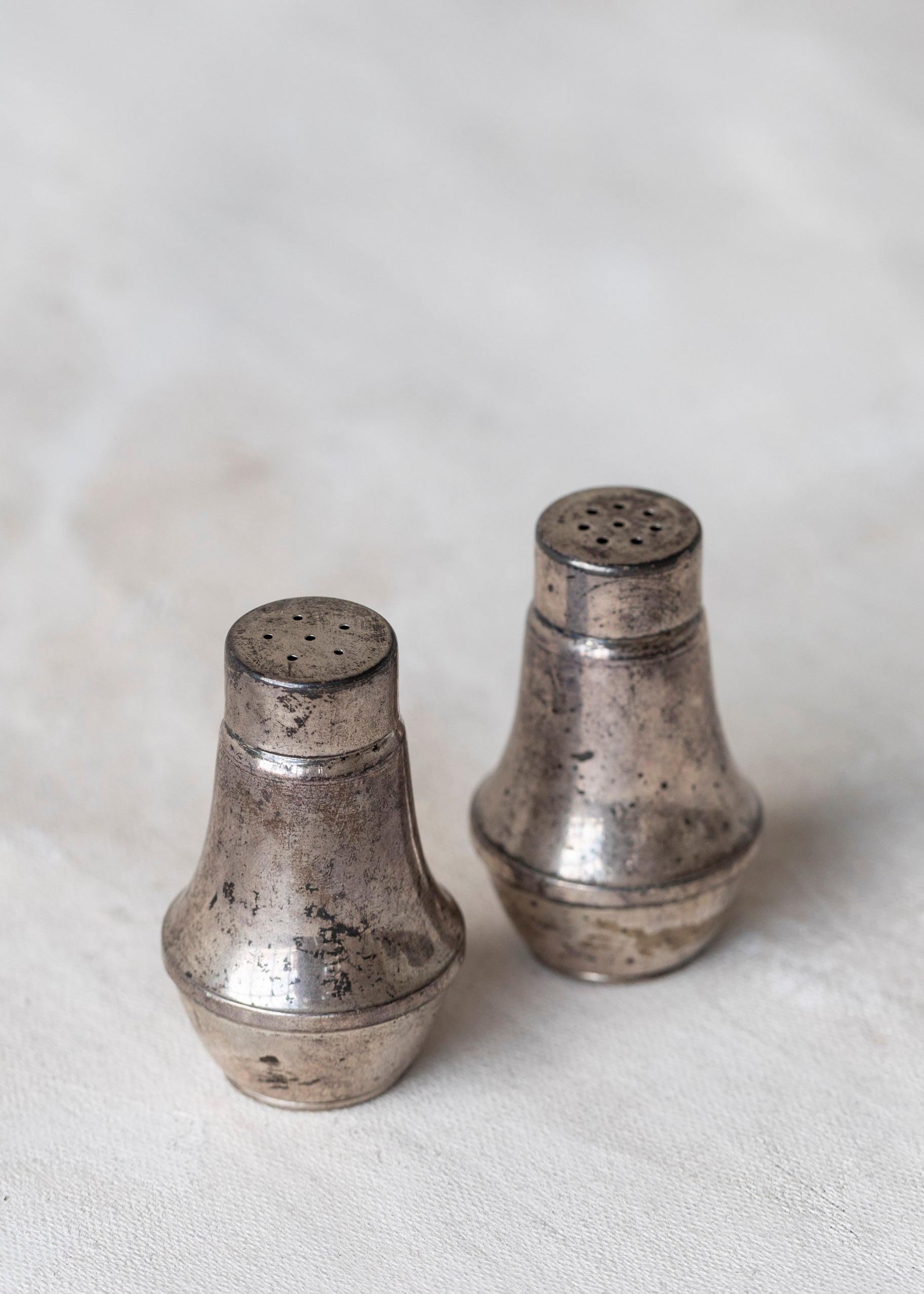 vintage_sterling_silver_salt_pepper-3.jpg