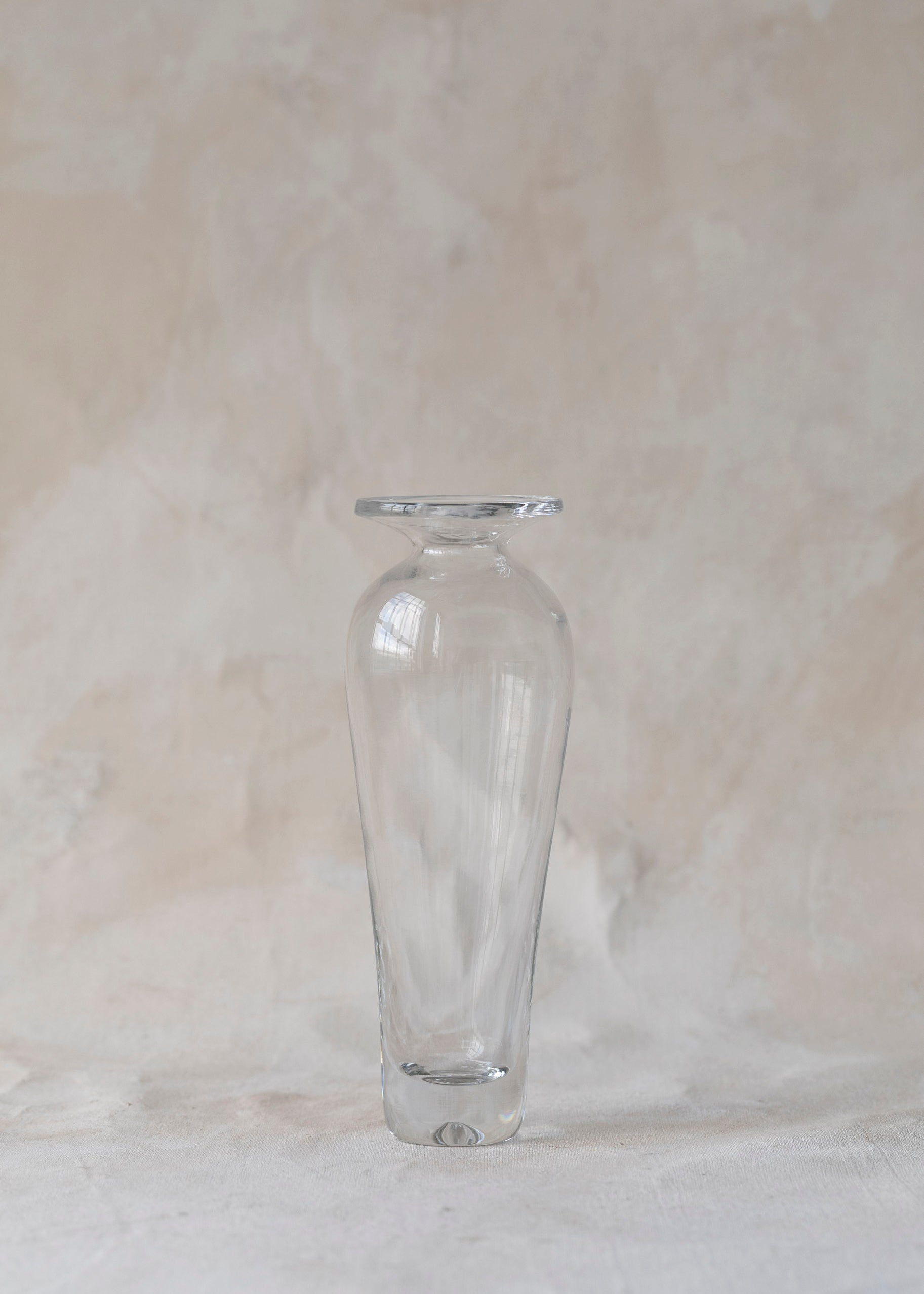 vintage_tall_tapered_vase.jpg