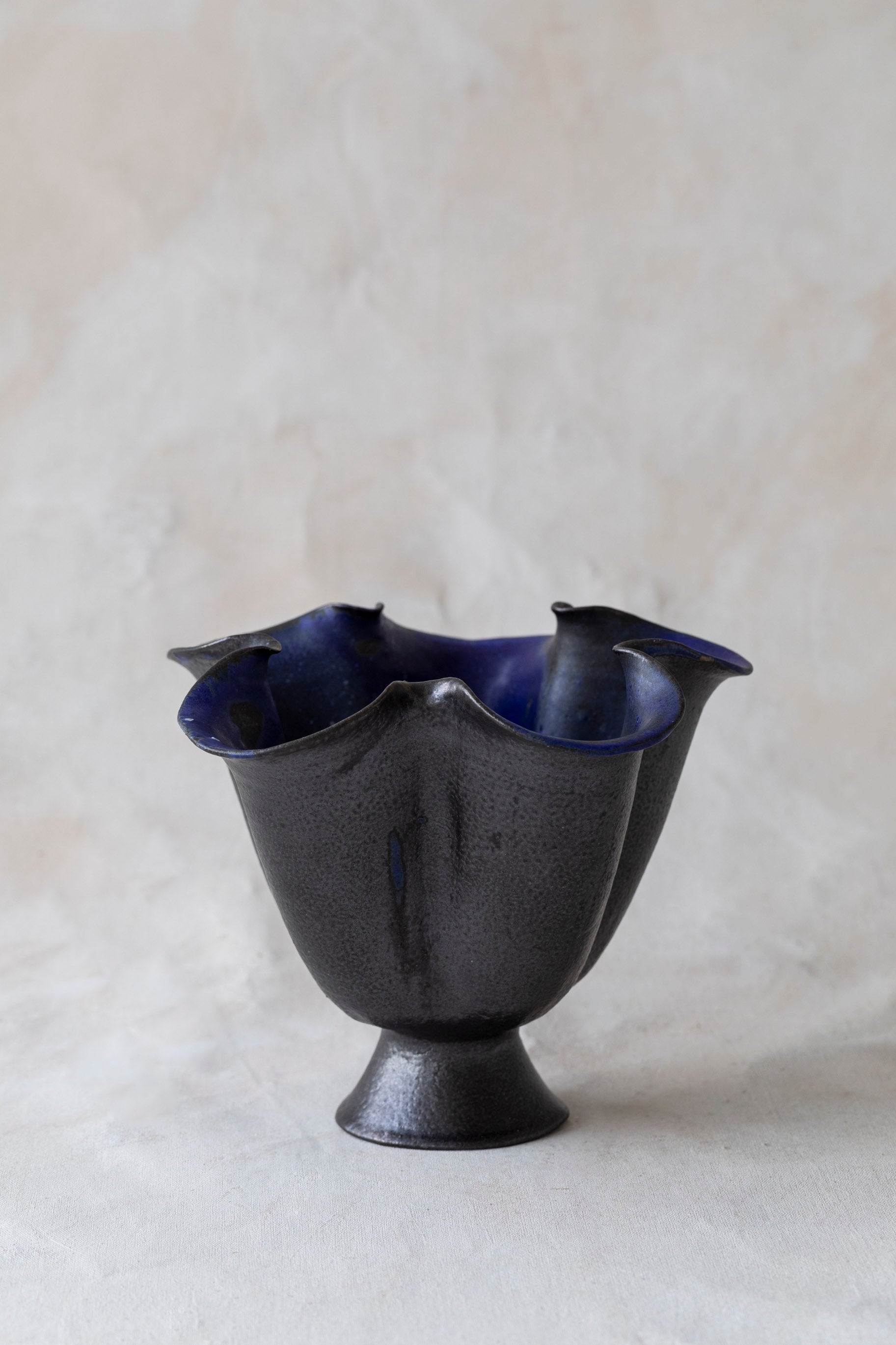 Vintage Black Wavy Pedestal Bowl