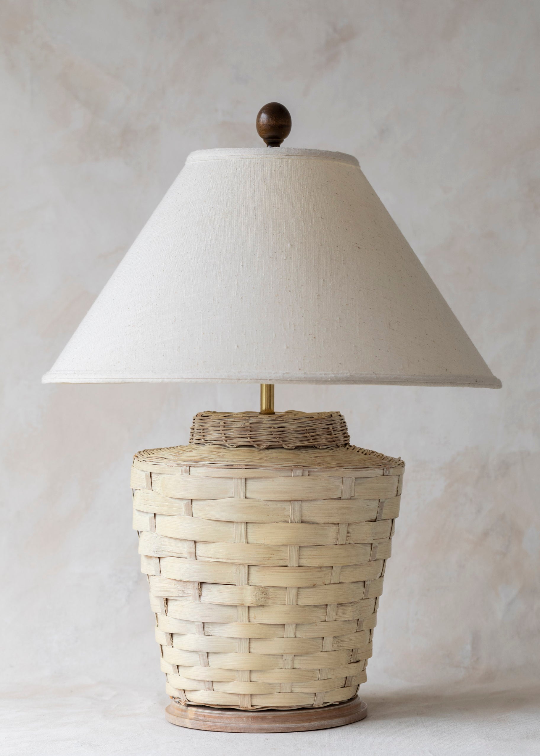 vintage_woven_lamp_large_linen_shade.jpg