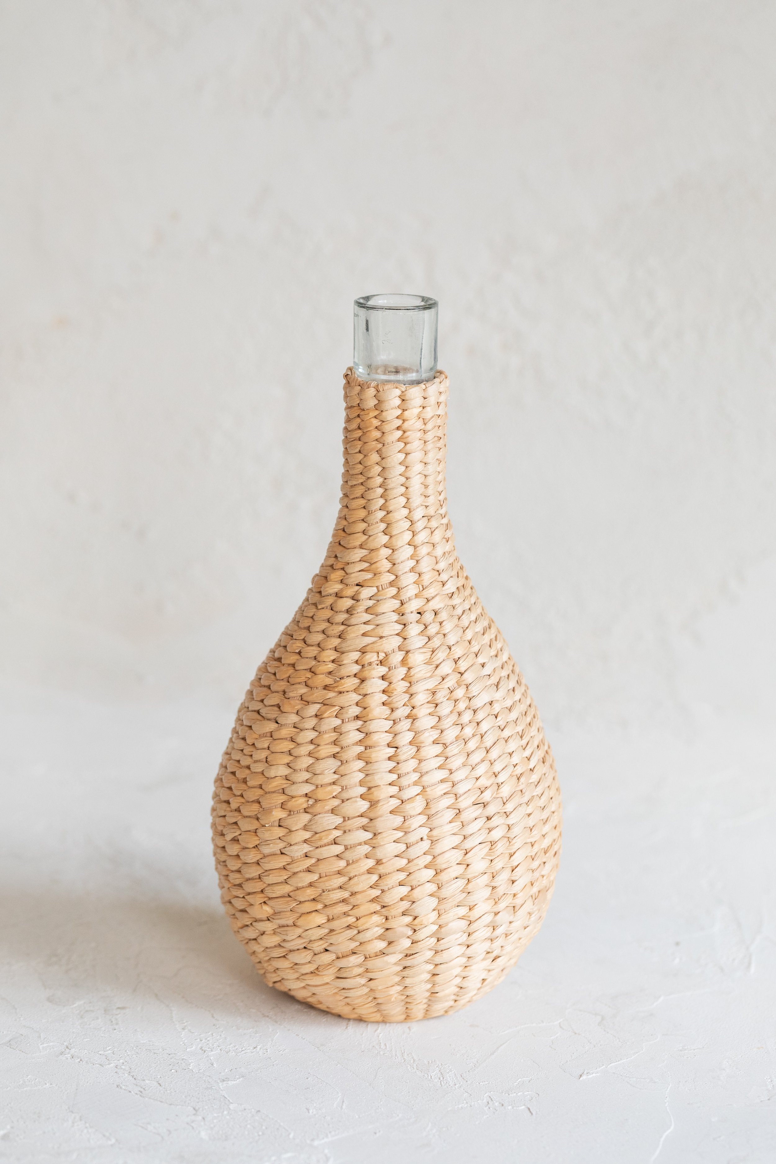 vintage_woven_vase-2.jpg