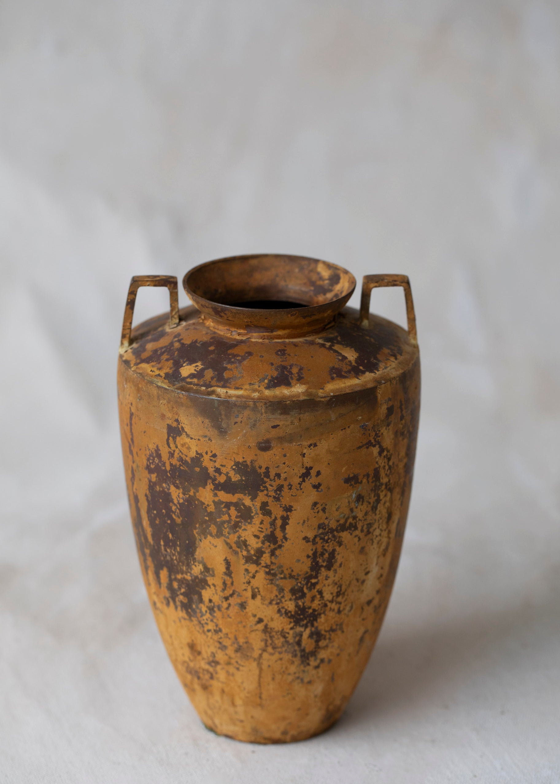 vintage_yellow_metal_urn_vase-3.jpg