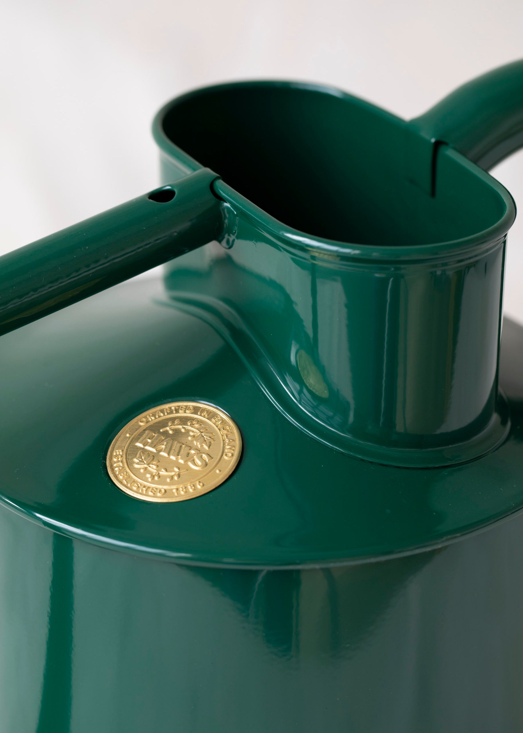 warley_watering_can_1_gallon.jpg