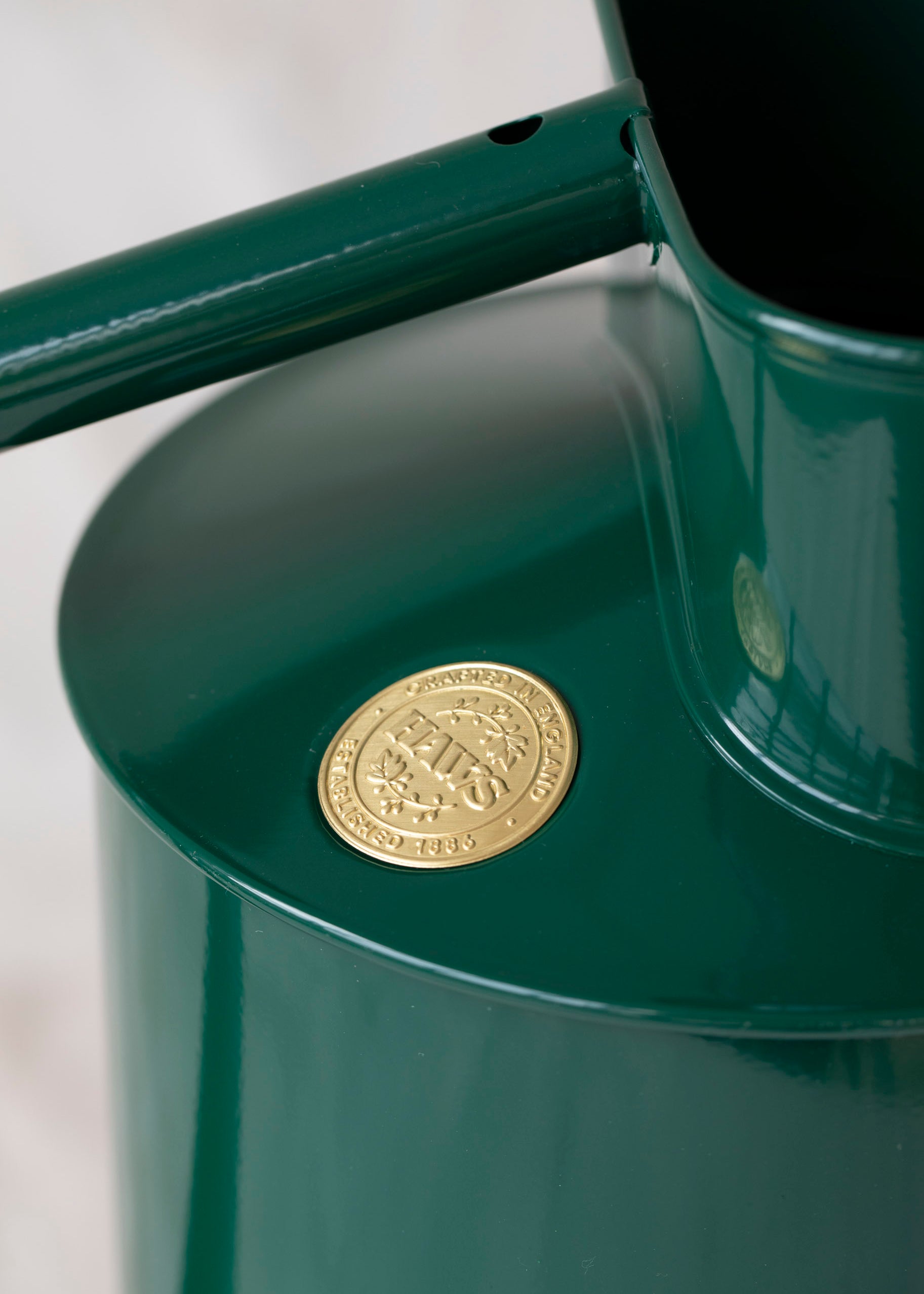 warley_watering_can_2_gallon-3.jpg