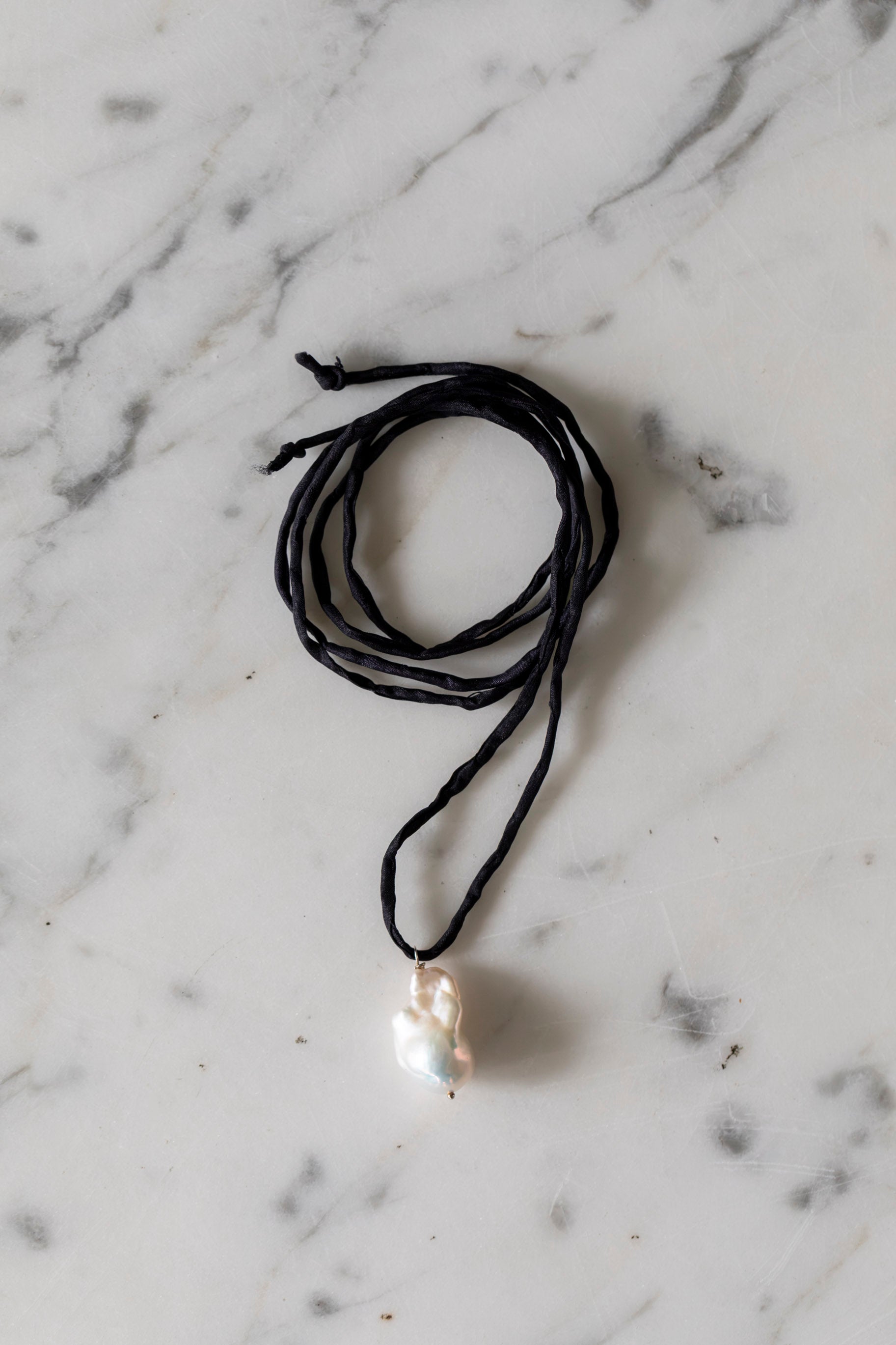Perle on Silk