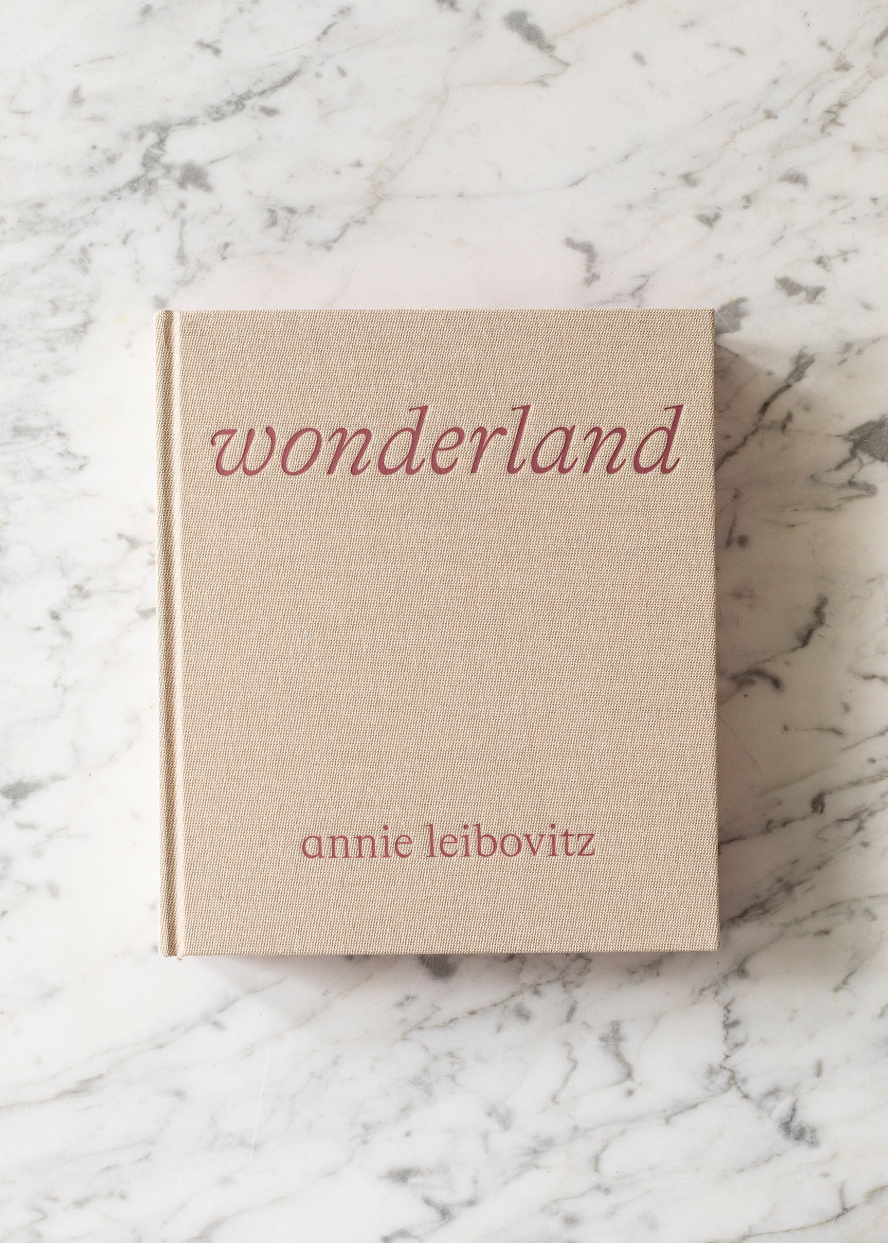wonderland_annie_leibovitz.jpg