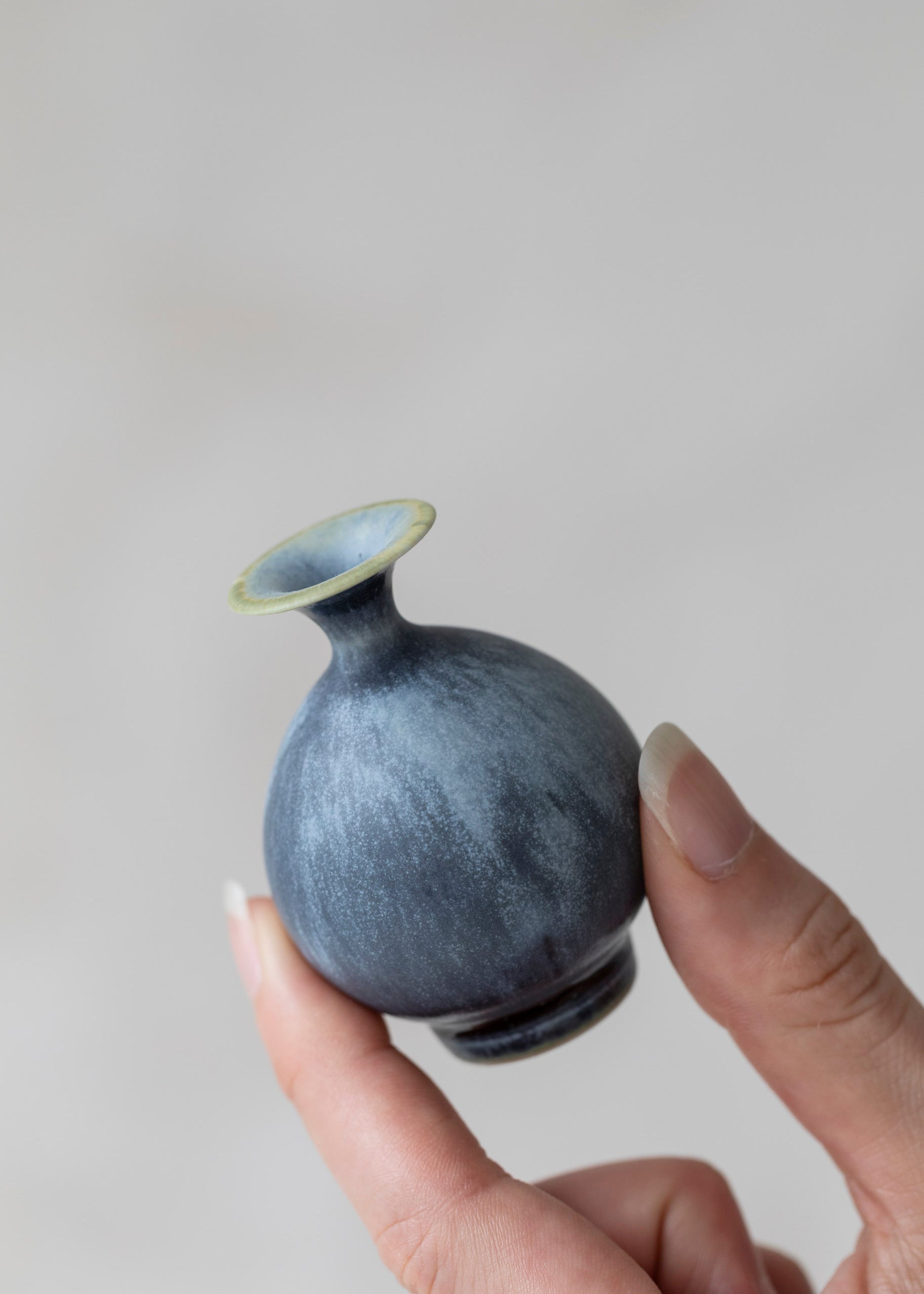 yuate_segawa_miniature_bud_vases_spring_large-9.jpg