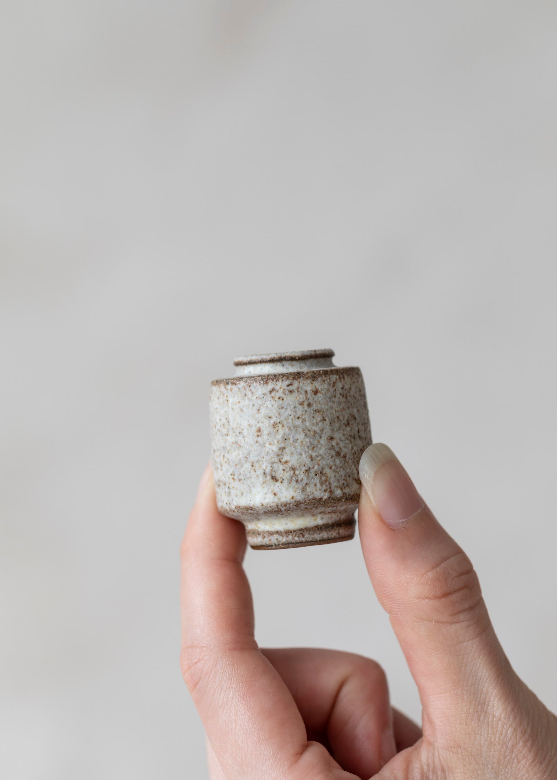yuate_segawa_miniature_bud_vases_spring_medium-10.jpg