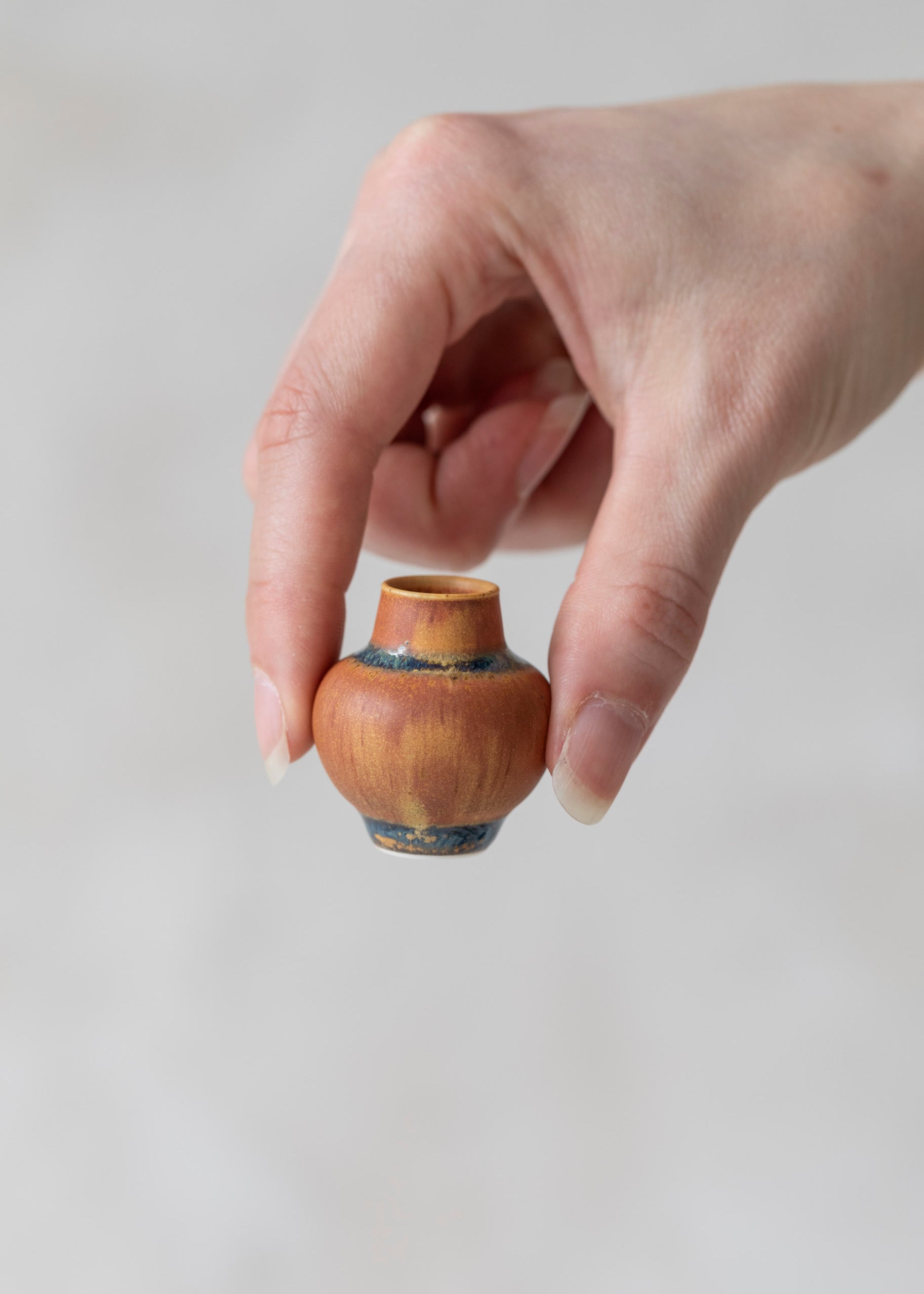 yuate_segawa_miniature_bud_vases_spring_medium-4.jpg
