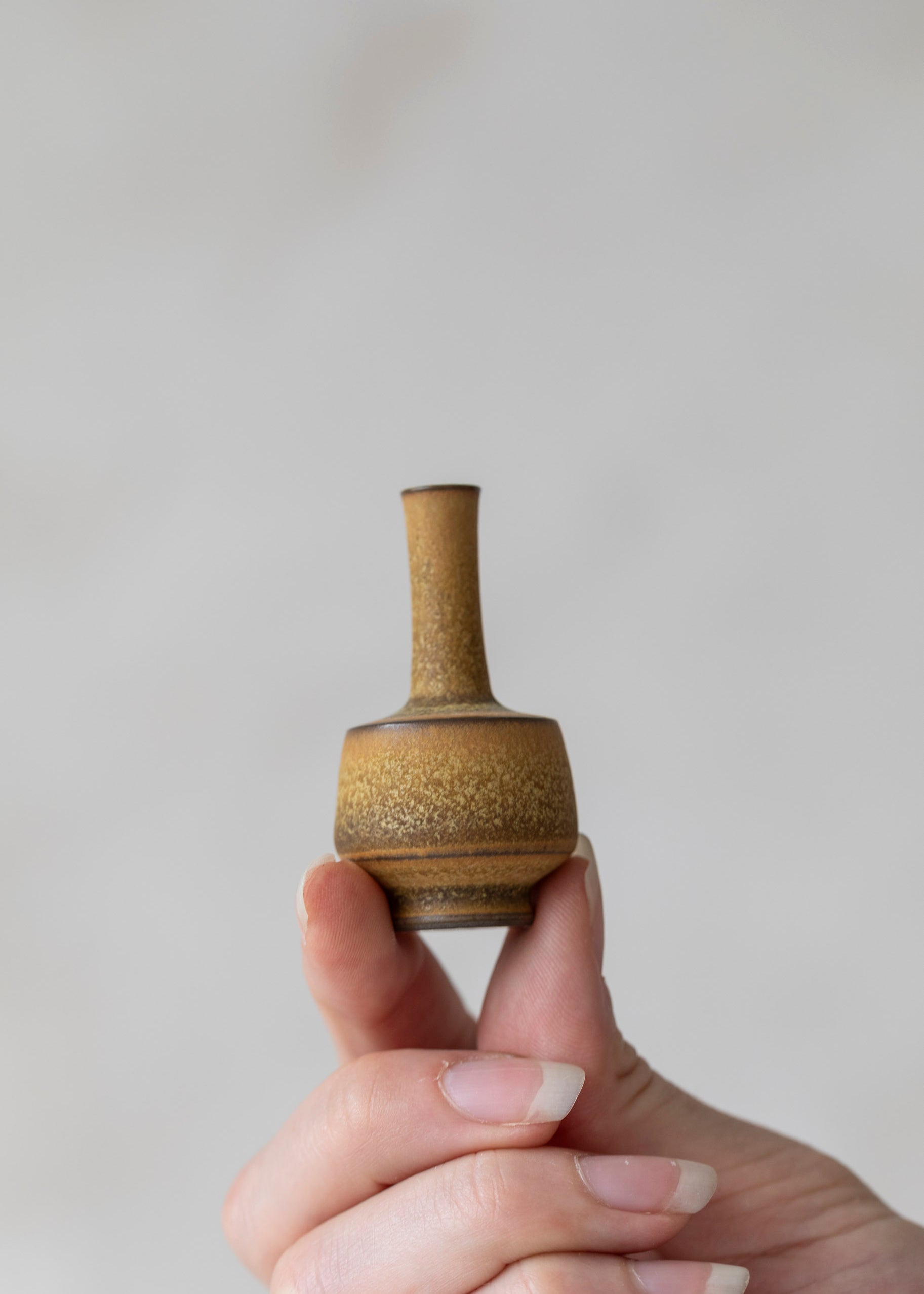 yuate_segawa_miniature_bud_vases_spring_medium-5.jpg