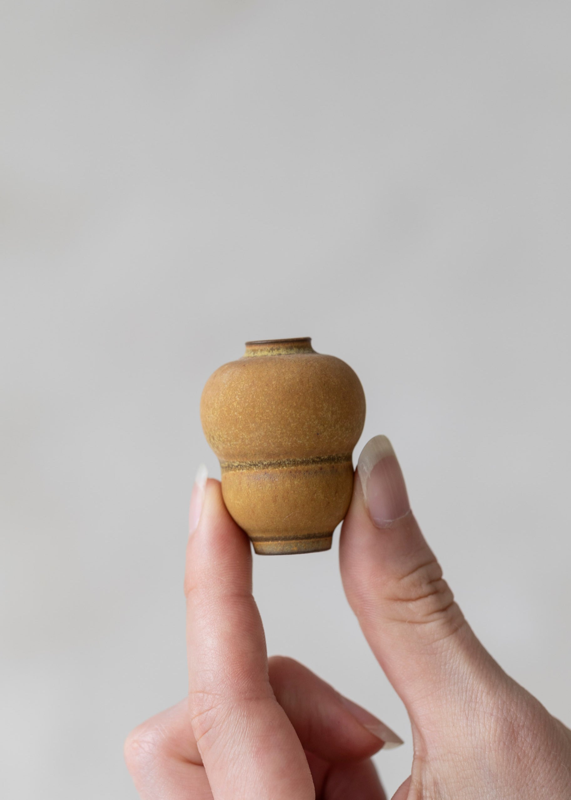 yuate_segawa_miniature_bud_vases_spring_medium-6.jpg