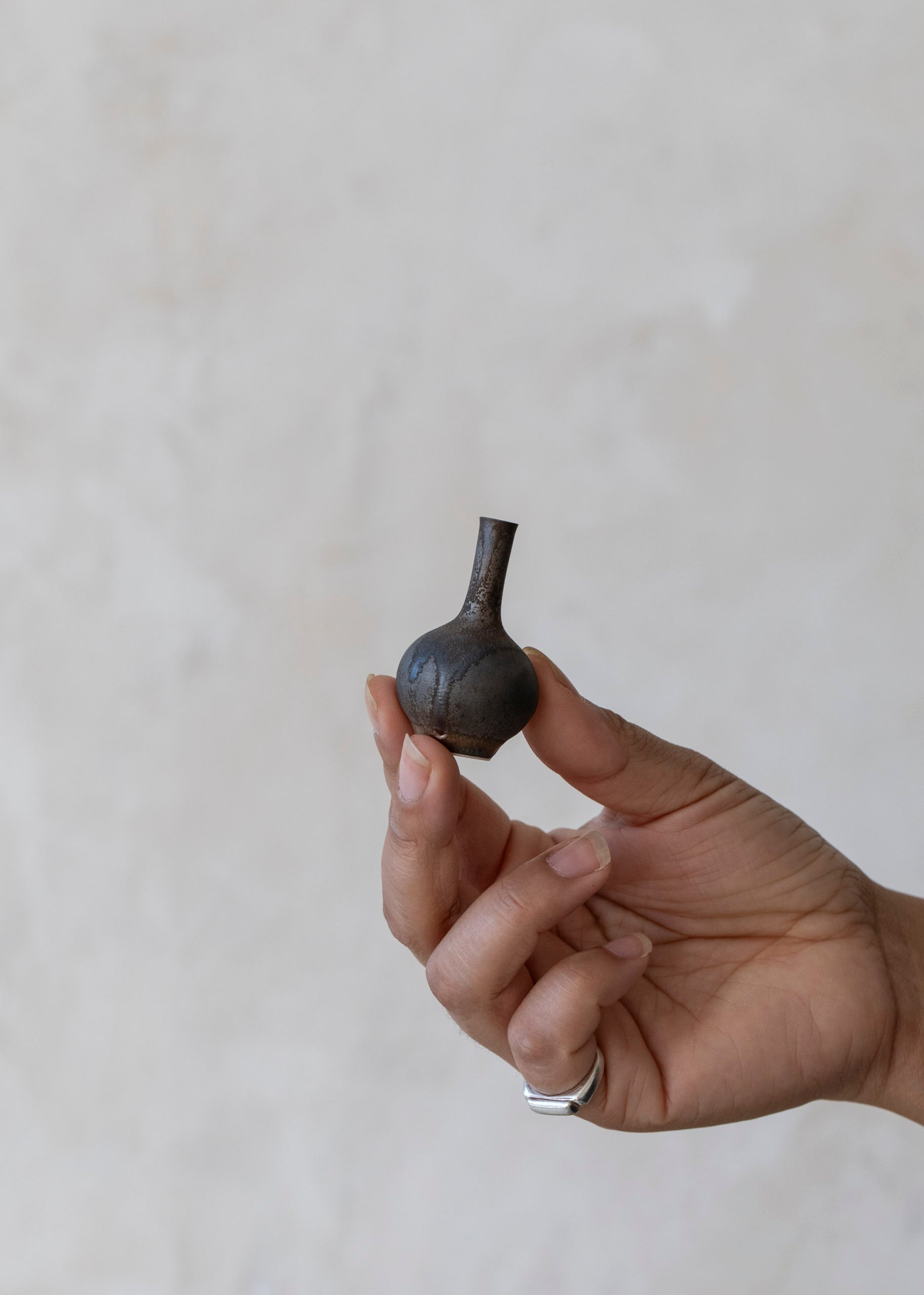 yuta-segawa-mini-vases-26.jpg